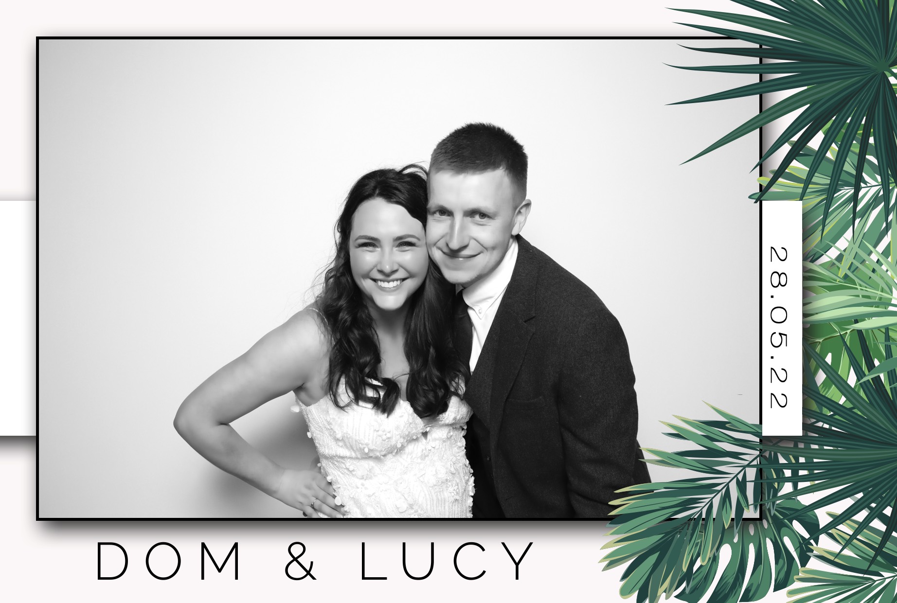 Dom & Lucy | View more photos from the event at images.mobile-photo-booth.com/u/MobilePhotoBoothUK/Dom-Lucy
