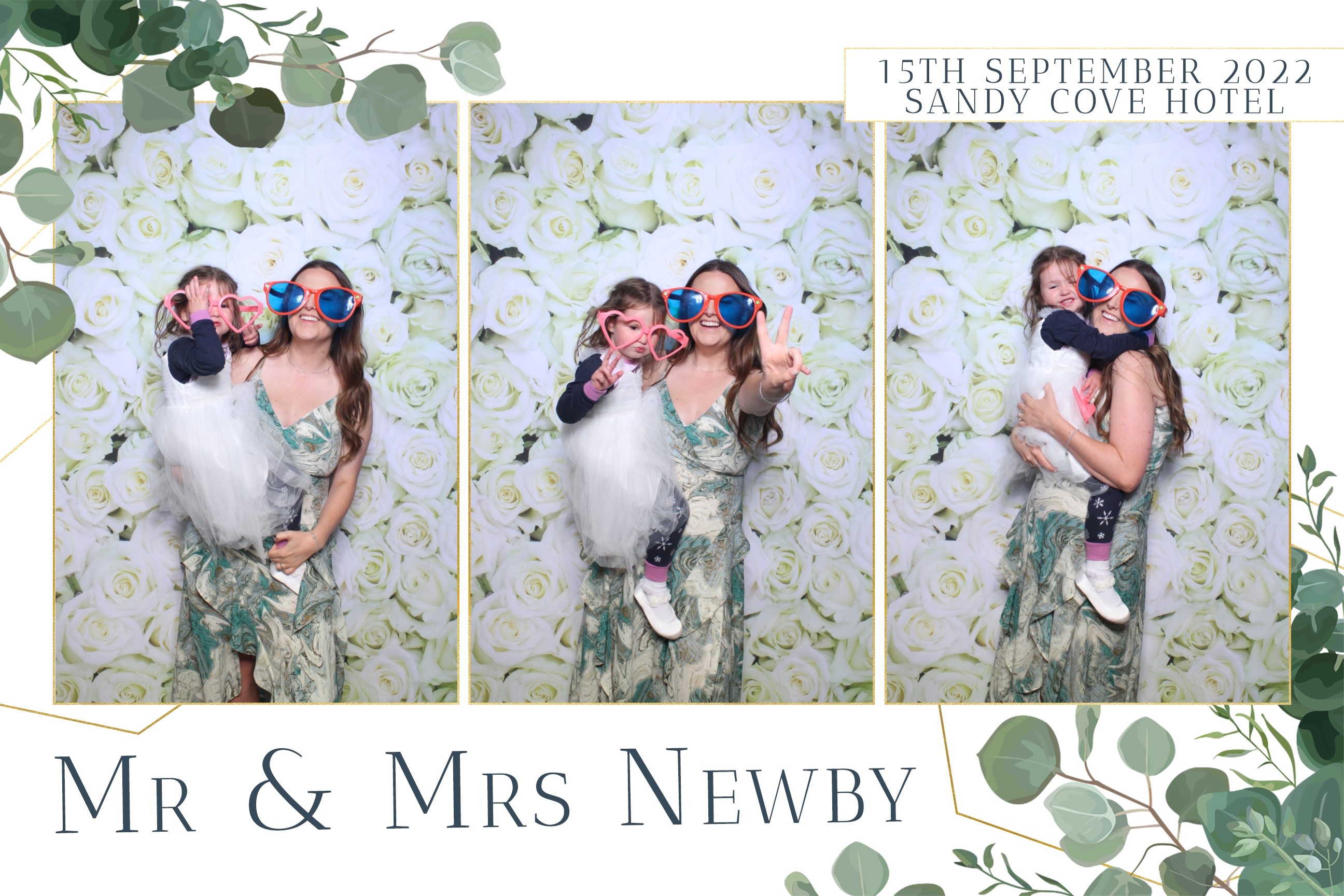 Ellie & Jon | View more photos from the event at images.mobile-photo-booth.com/u/MobilePhotoBoothUK/Ellie-Jon