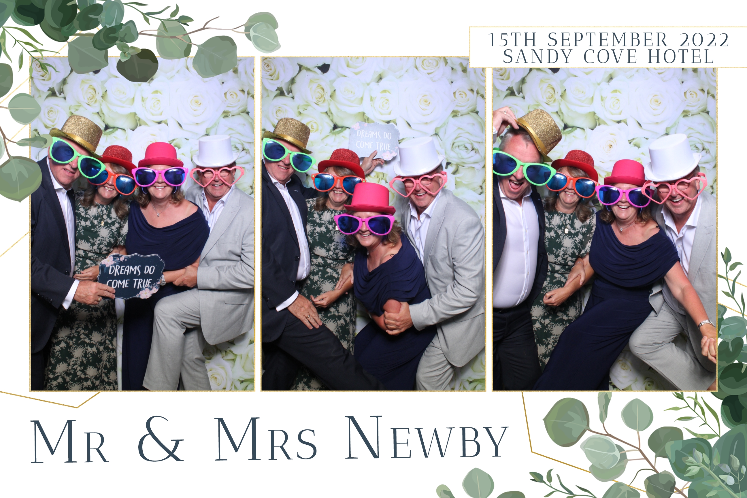 Ellie & Jon | View more photos from the event at images.mobile-photo-booth.com/u/MobilePhotoBoothUK/Ellie-Jon