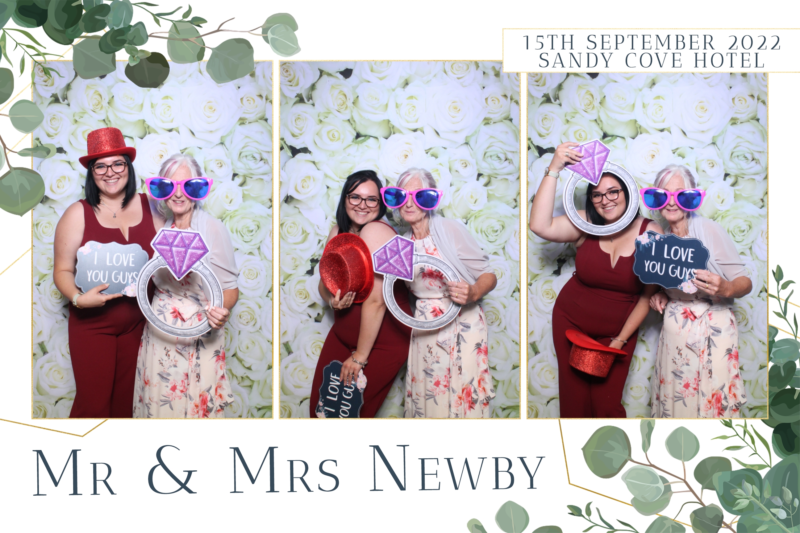 Ellie & Jon | View more photos from the event at images.mobile-photo-booth.com/u/MobilePhotoBoothUK/Ellie-Jon