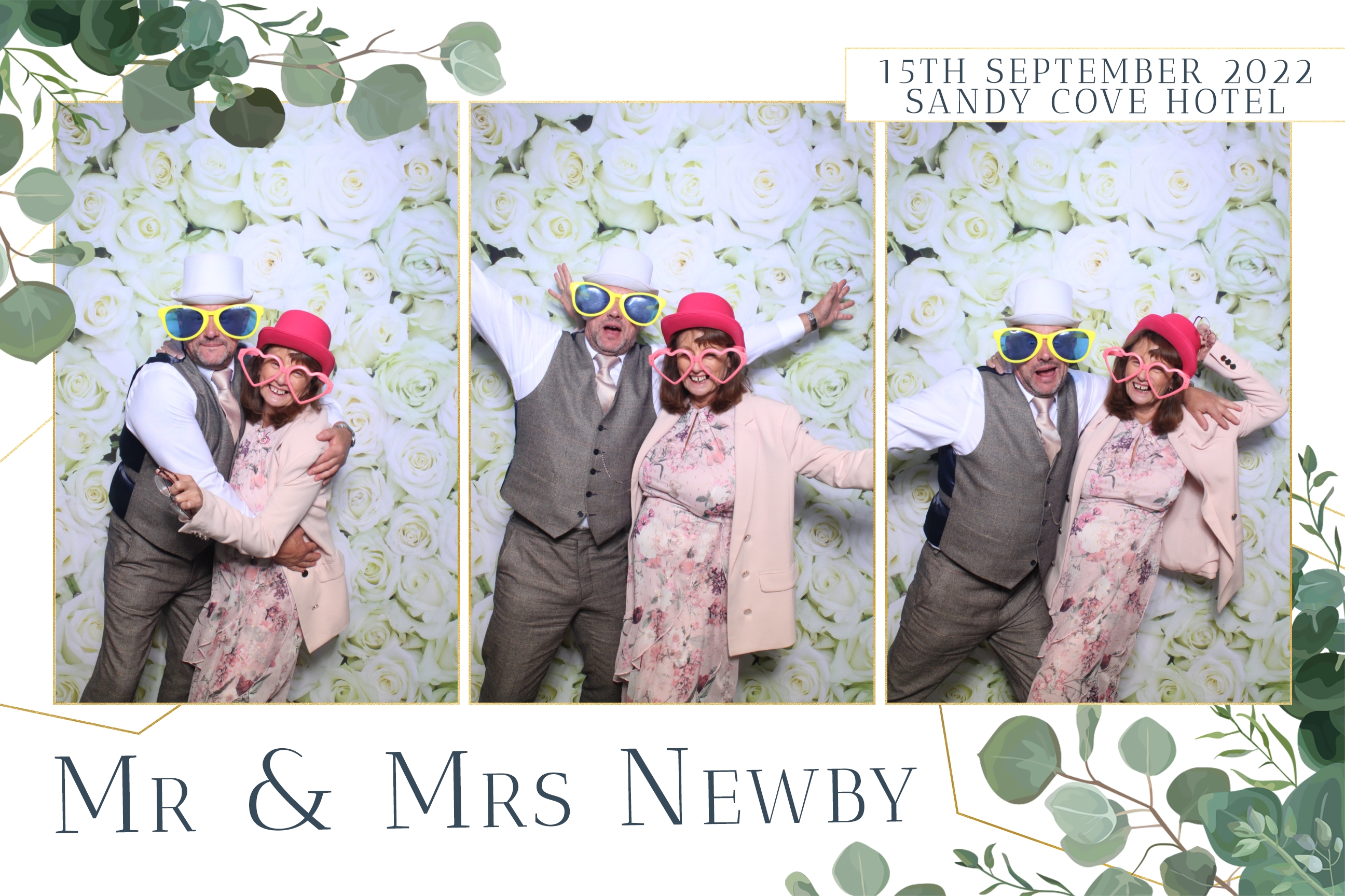 Ellie & Jon | View more photos from the event at images.mobile-photo-booth.com/u/MobilePhotoBoothUK/Ellie-Jon