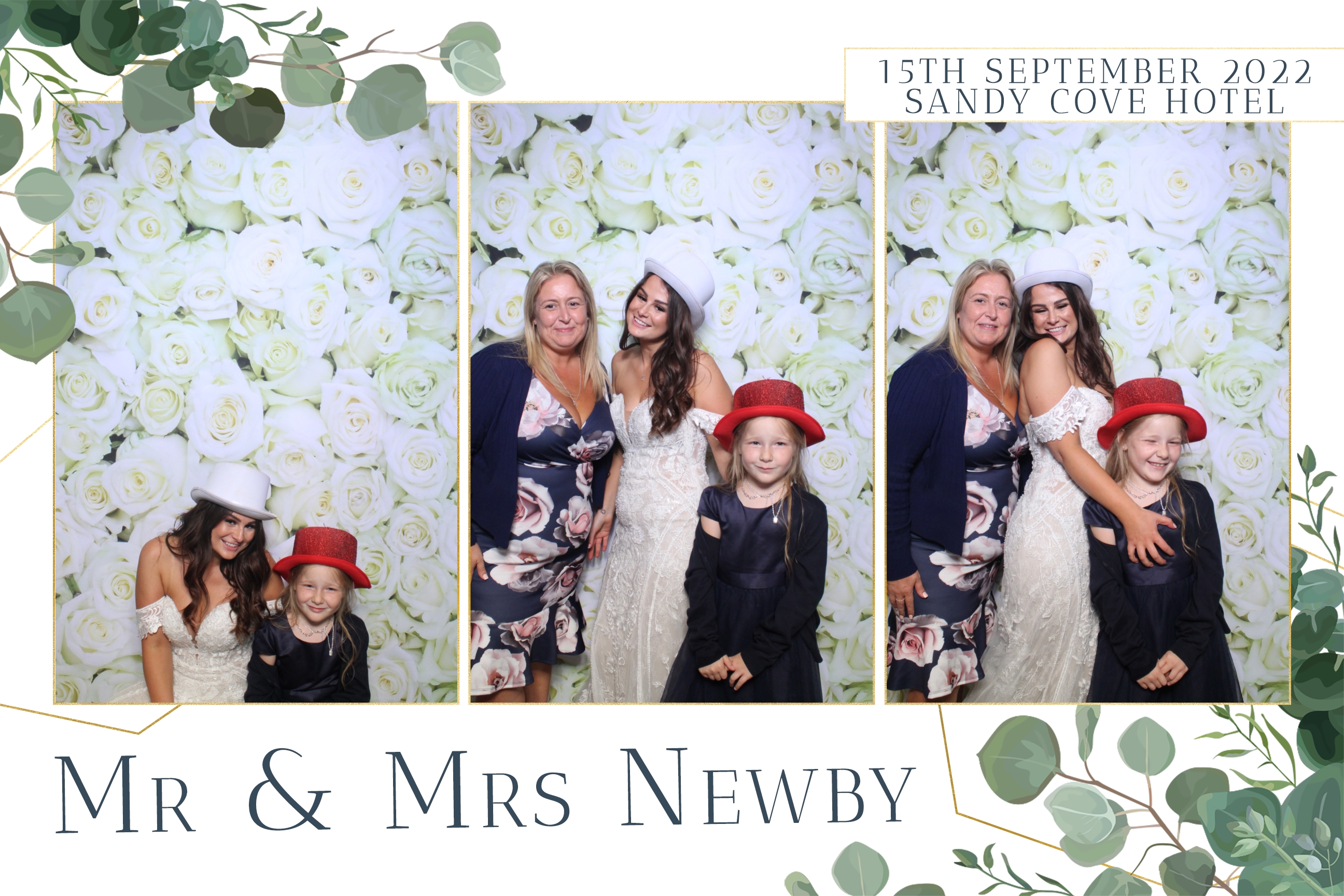 Ellie & Jon | View more photos from the event at images.mobile-photo-booth.com/u/MobilePhotoBoothUK/Ellie-Jon