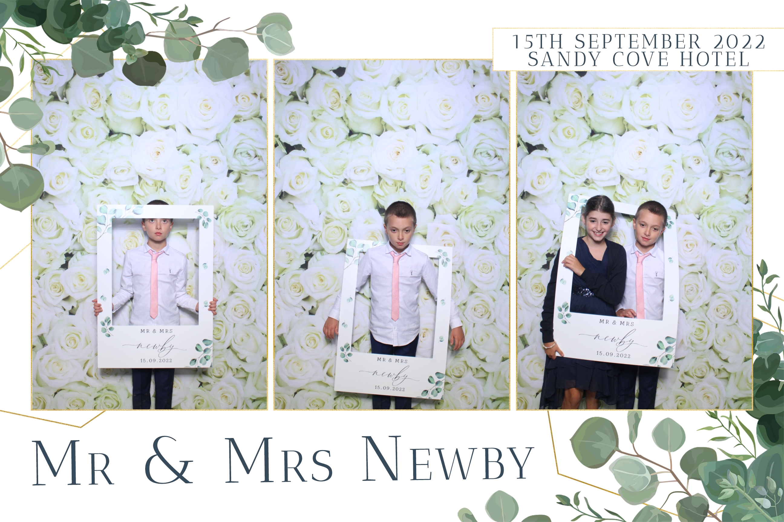 Ellie & Jon | View more photos from the event at images.mobile-photo-booth.com/u/MobilePhotoBoothUK/Ellie-Jon