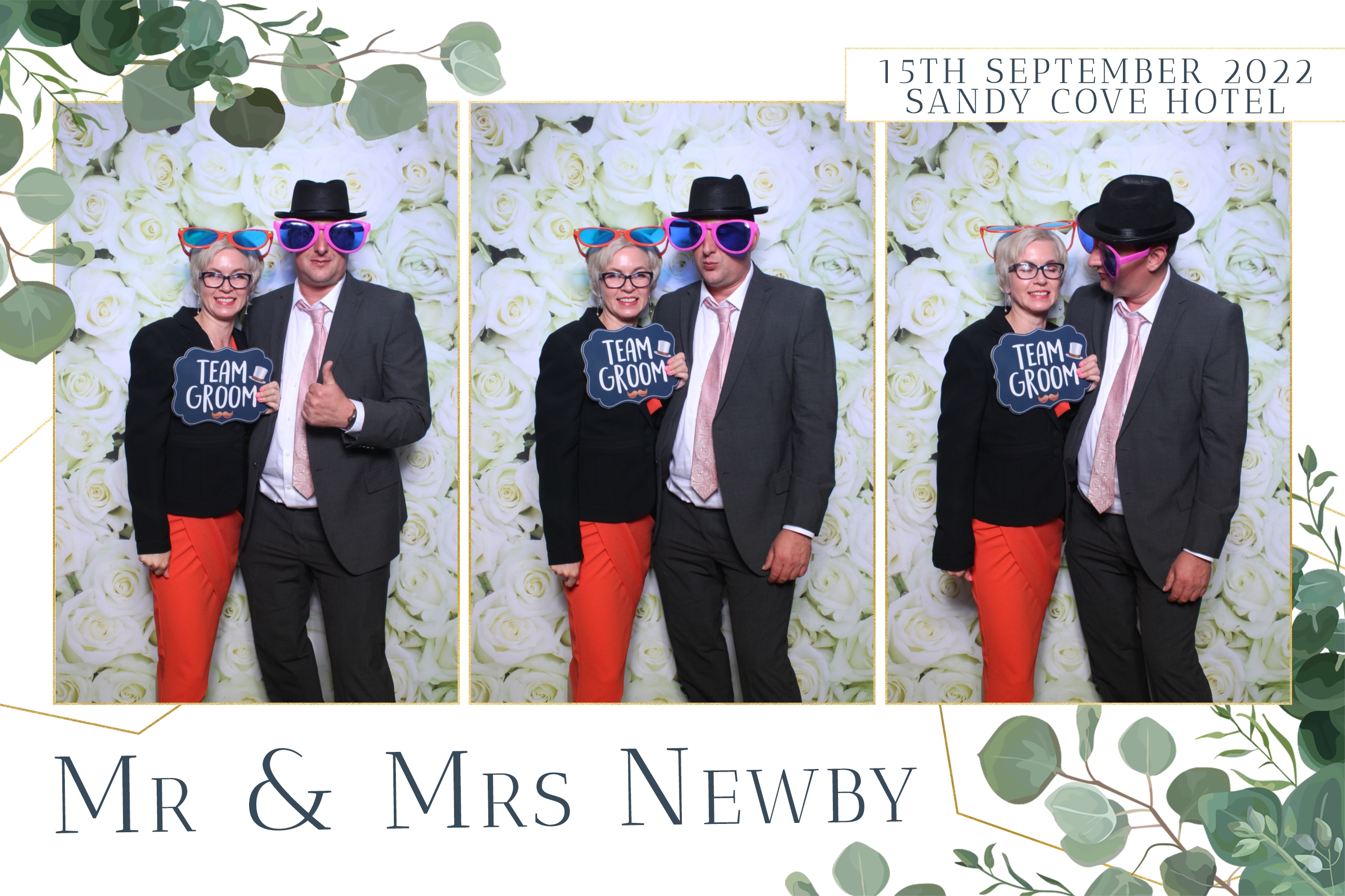 Ellie & Jon | View more photos from the event at images.mobile-photo-booth.com/u/MobilePhotoBoothUK/Ellie-Jon