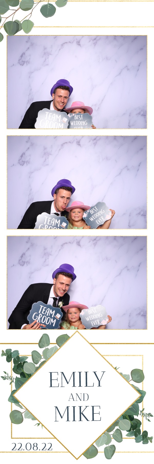 Emily & Mike | View more photos from the event at images.mobile-photo-booth.com/u/MobilePhotoBoothUK/Emily-Mike