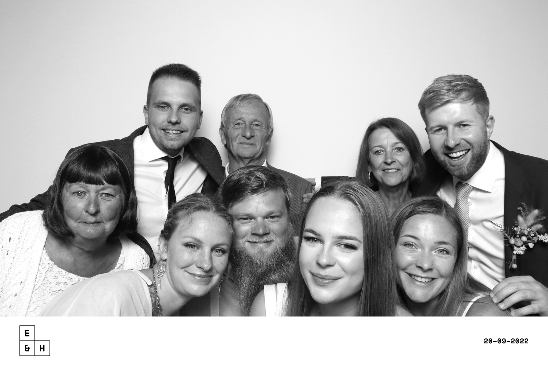 Emma & Harry | View more photos from the event at images.mobile-photo-booth.com/u/MobilePhotoBoothUK/Emma-Harry