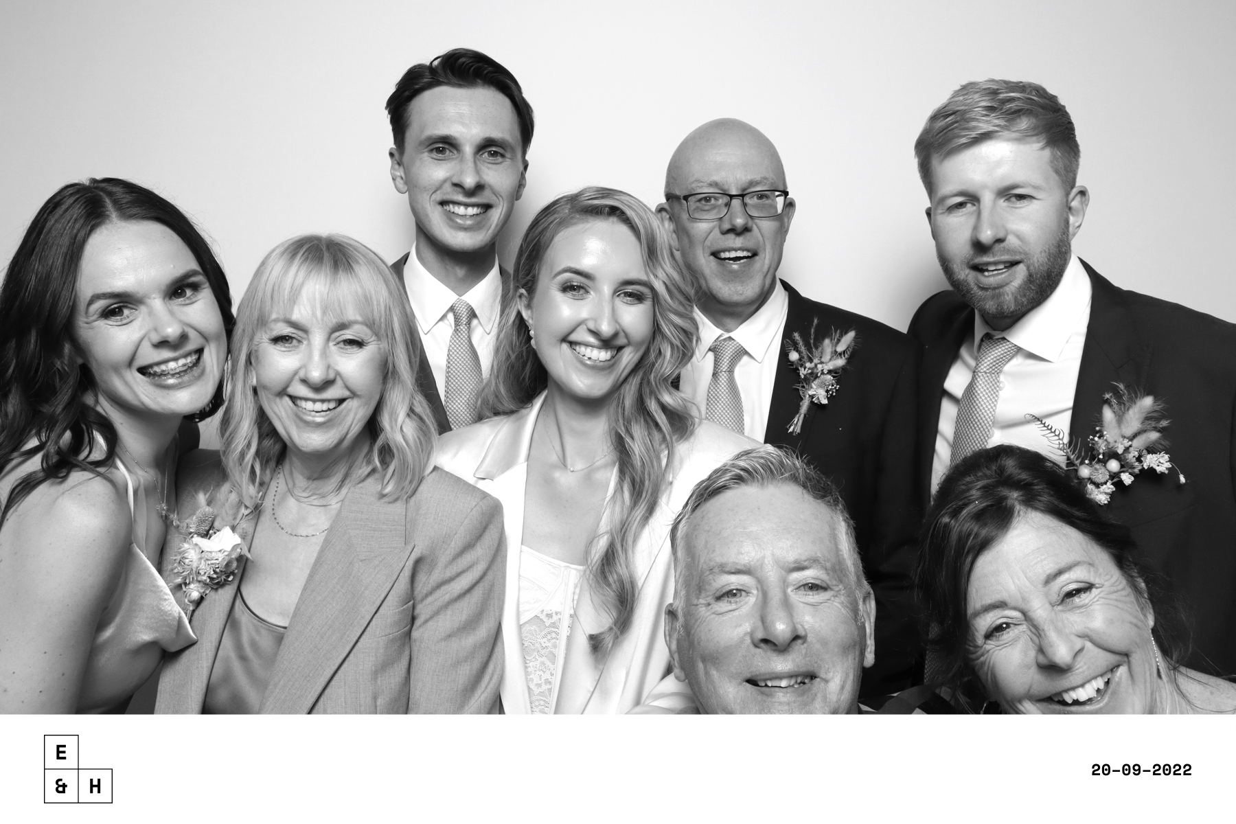 Emma & Harry | View more photos from the event at images.mobile-photo-booth.com/u/MobilePhotoBoothUK/Emma-Harry
