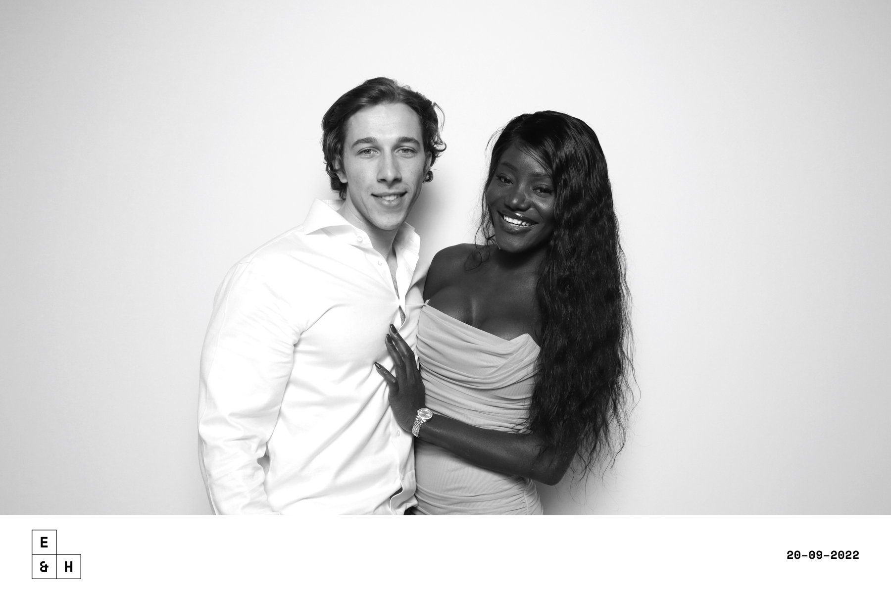 Emma & Harry | View more photos from the event at images.mobile-photo-booth.com/u/MobilePhotoBoothUK/Emma-Harry