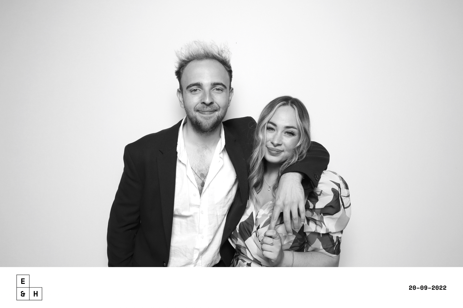 Emma & Harry | View more photos from the event at images.mobile-photo-booth.com/u/MobilePhotoBoothUK/Emma-Harry