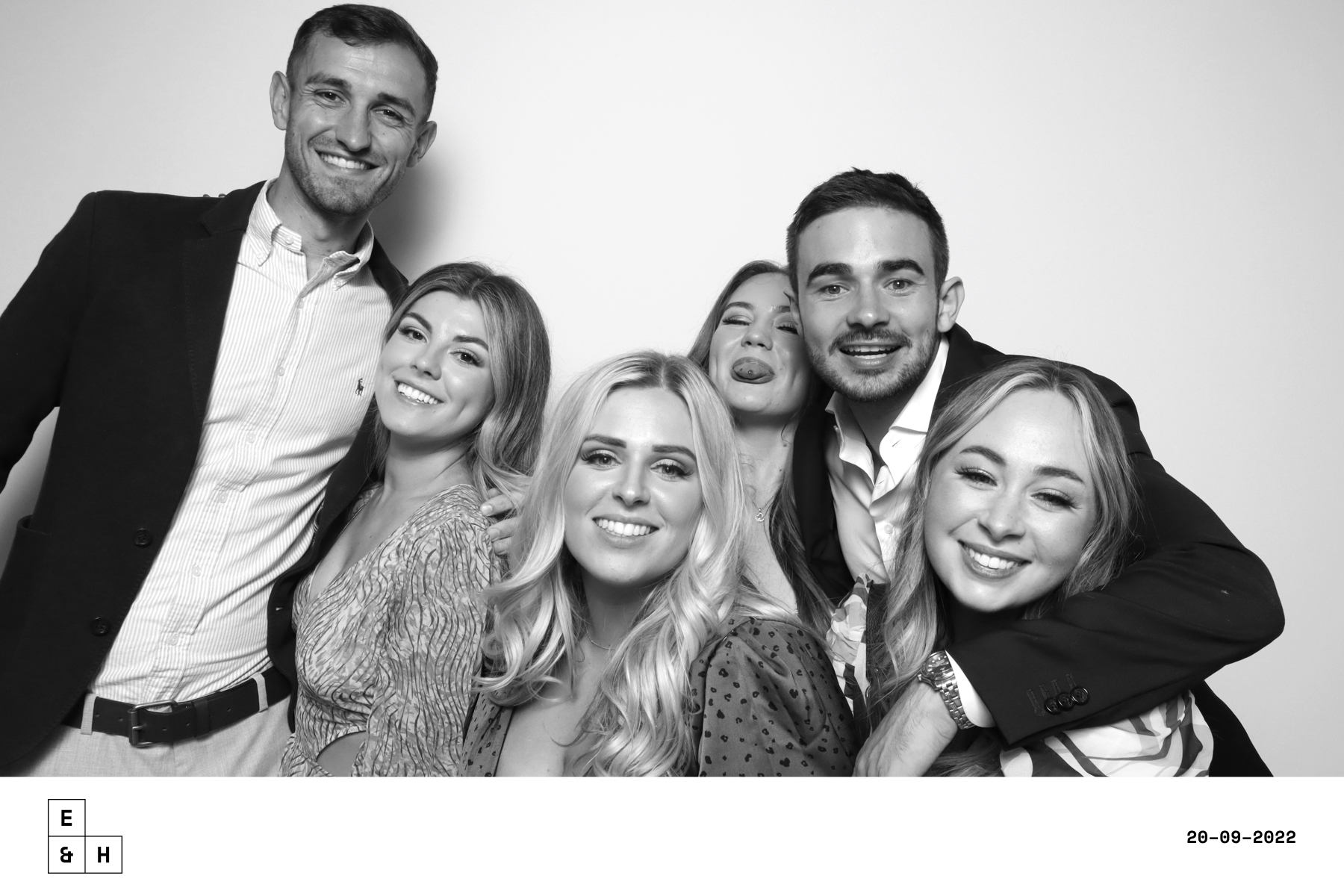 Emma & Harry | View more photos from the event at images.mobile-photo-booth.com/u/MobilePhotoBoothUK/Emma-Harry