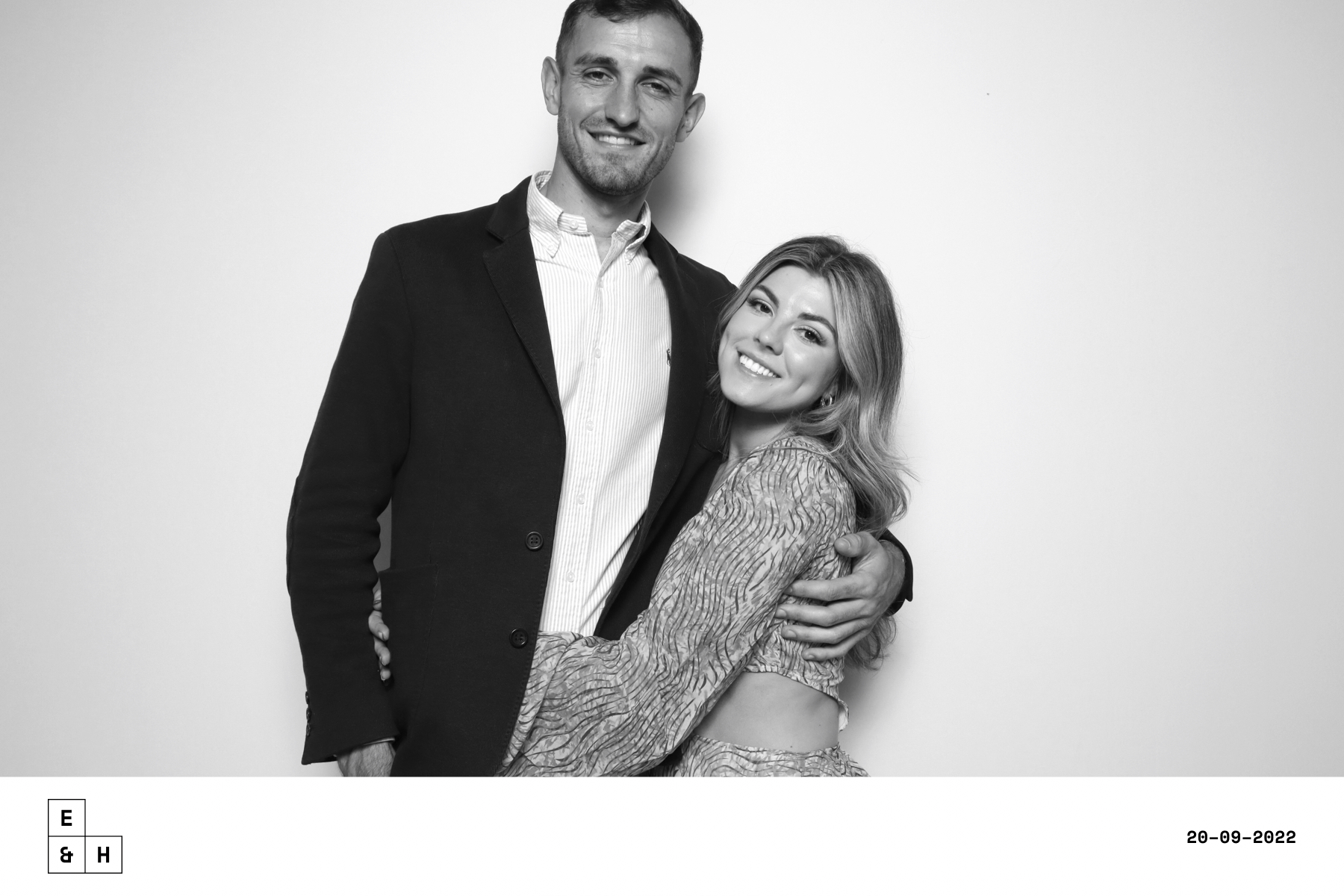Emma & Harry | View more photos from the event at images.mobile-photo-booth.com/u/MobilePhotoBoothUK/Emma-Harry