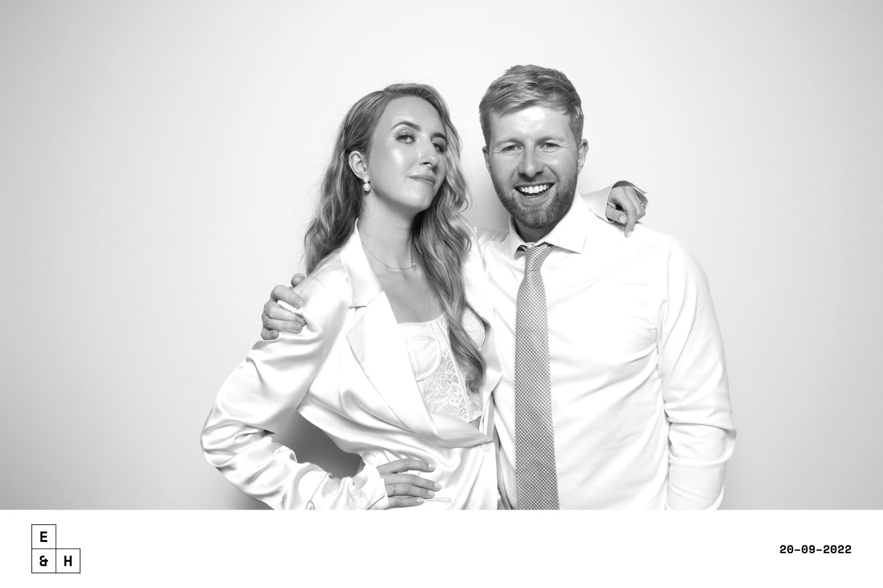 Emma & Harry | View more photos from the event at images.mobile-photo-booth.com/u/MobilePhotoBoothUK/Emma-Harry