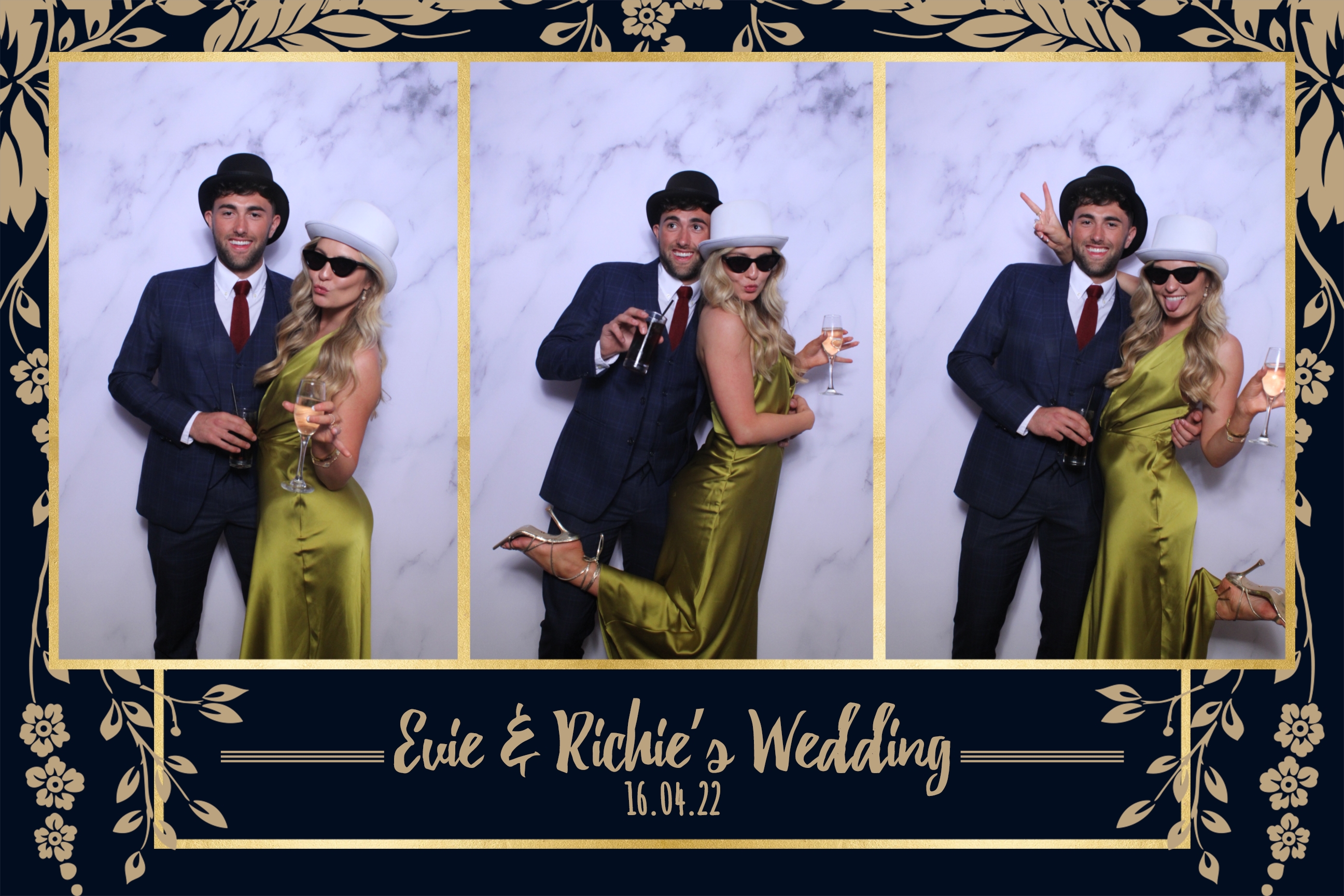 Evie & Richie | View more photos from the event at images.mobile-photo-booth.com/u/MobilePhotoBoothUK/Evie-Richie