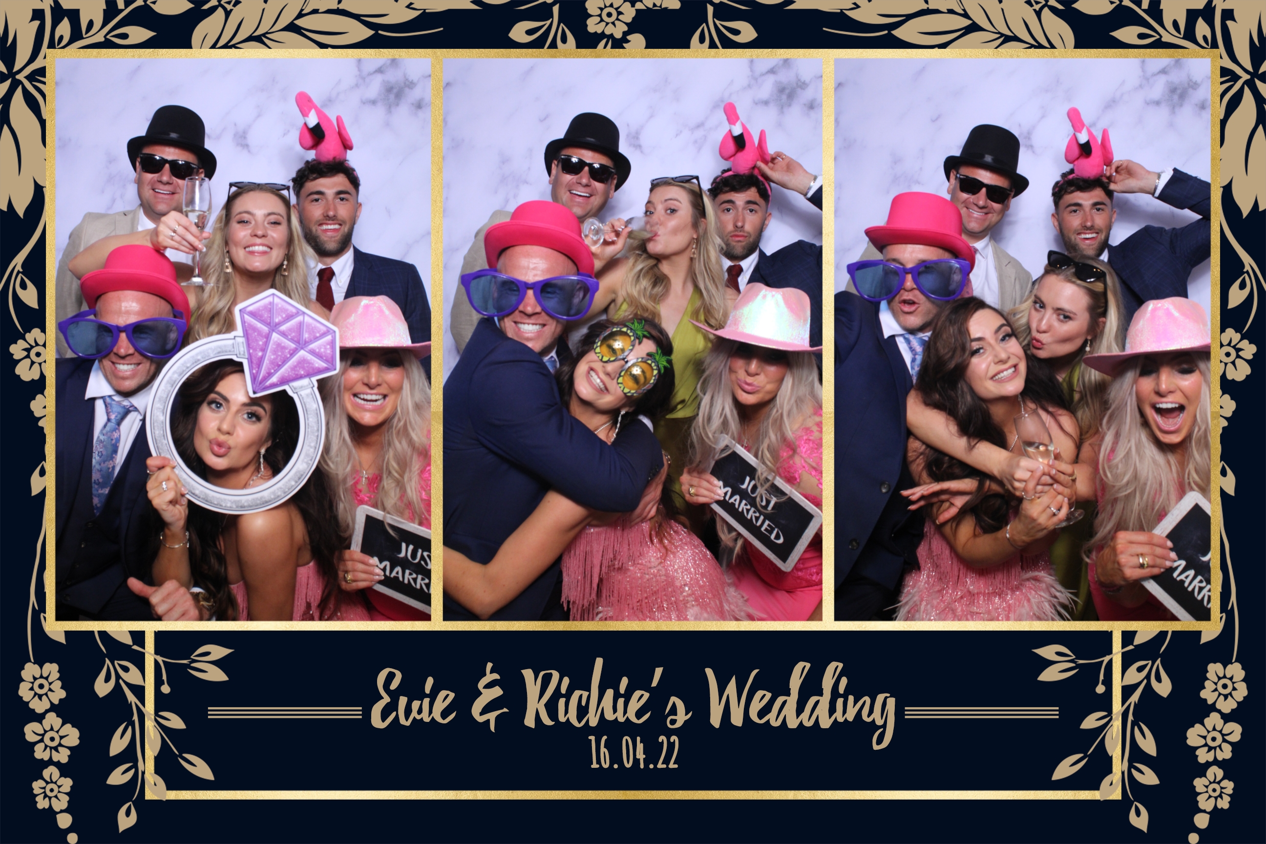 Evie & Richie | View more photos from the event at images.mobile-photo-booth.com/u/MobilePhotoBoothUK/Evie-Richie