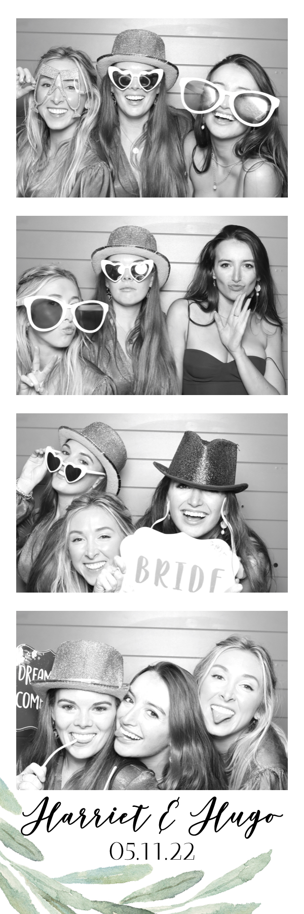Harriet & Hugo | View more photos from the event at images.mobile-photo-booth.com/u/MobilePhotoBoothUK/Harriet-Hugo