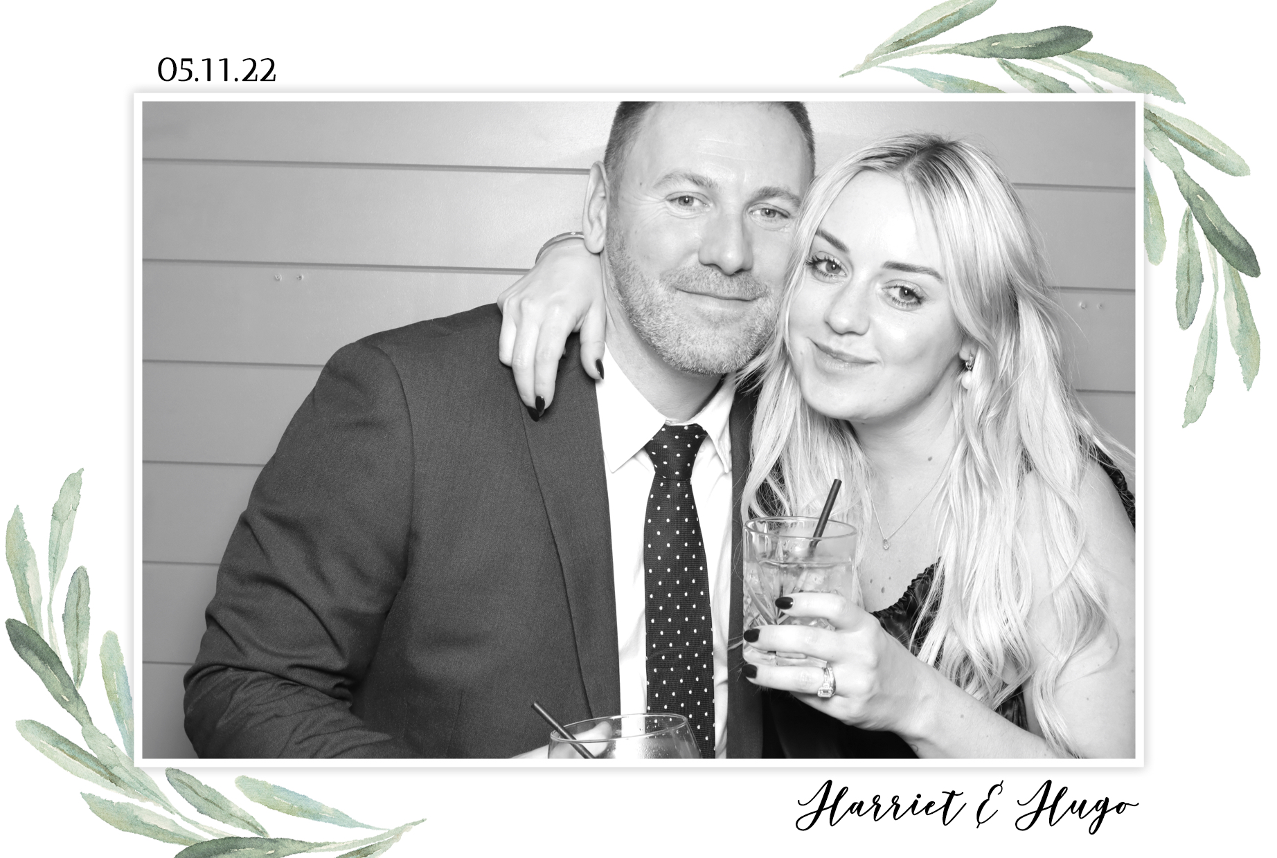 Harriet & Hugo | View more photos from the event at images.mobile-photo-booth.com/u/MobilePhotoBoothUK/Harriet-Hugo