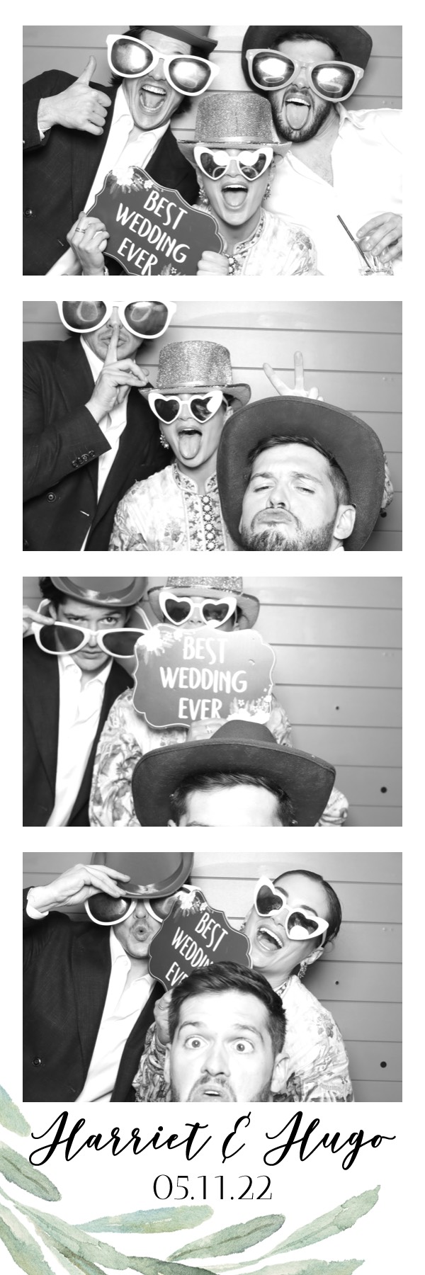 Harriet & Hugo | View more photos from the event at images.mobile-photo-booth.com/u/MobilePhotoBoothUK/Harriet-Hugo