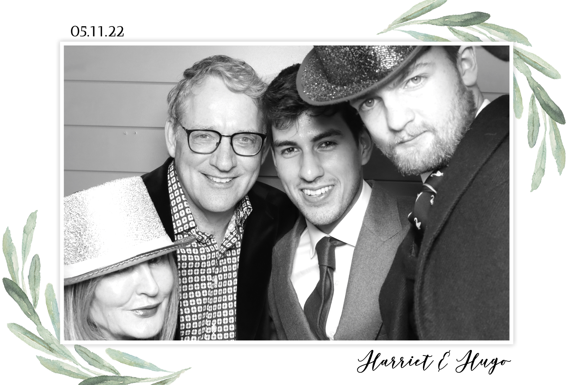 Harriet & Hugo | View more photos from the event at images.mobile-photo-booth.com/u/MobilePhotoBoothUK/Harriet-Hugo