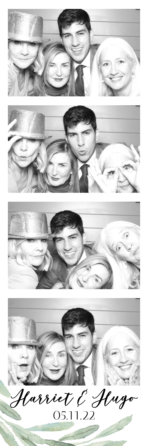 Harriet & Hugo | View more photos from the event at images.mobile-photo-booth.com/u/MobilePhotoBoothUK/Harriet-Hugo