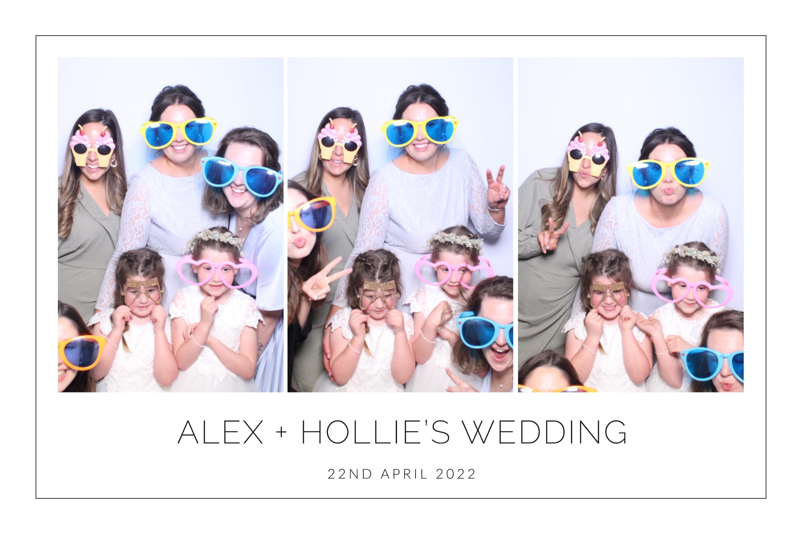 Hollie & Alex | View more photos from the event at images.mobile-photo-booth.com/u/MobilePhotoBoothUK/Hollie-Alex