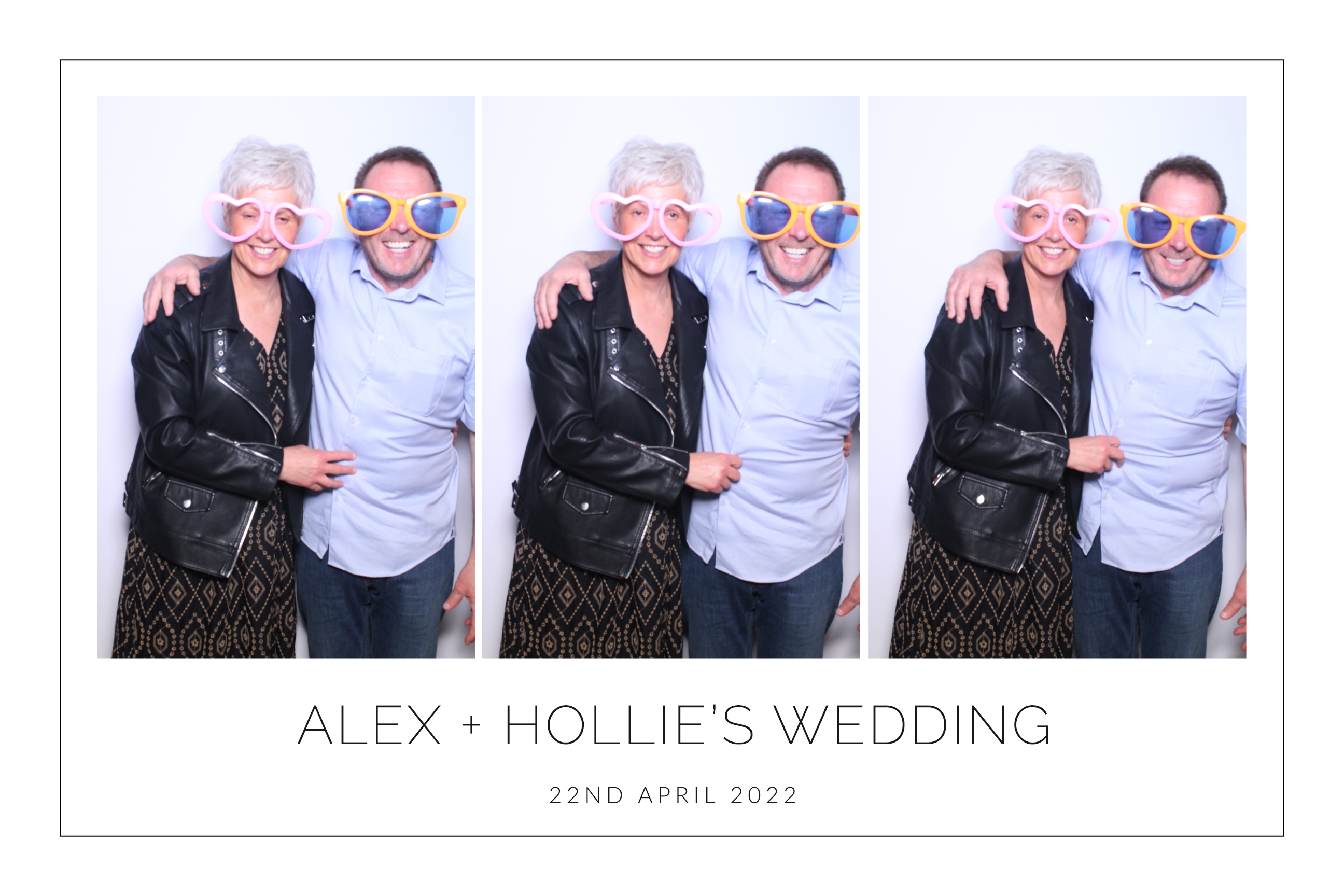 Hollie & Alex | View more photos from the event at images.mobile-photo-booth.com/u/MobilePhotoBoothUK/Hollie-Alex