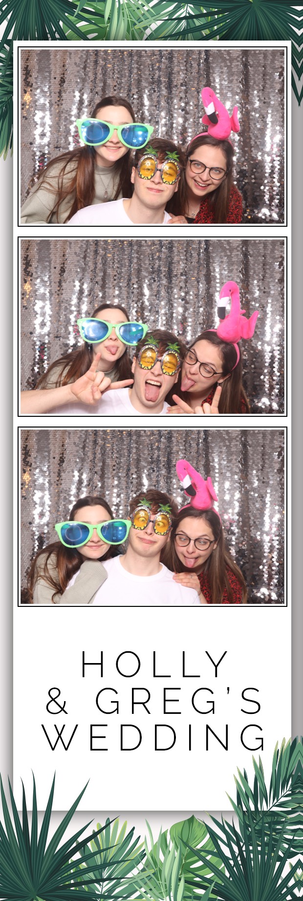 Holly & Greg | View more photos from the event at images.mobile-photo-booth.com/u/MobilePhotoBoothUK/Holly-Greg