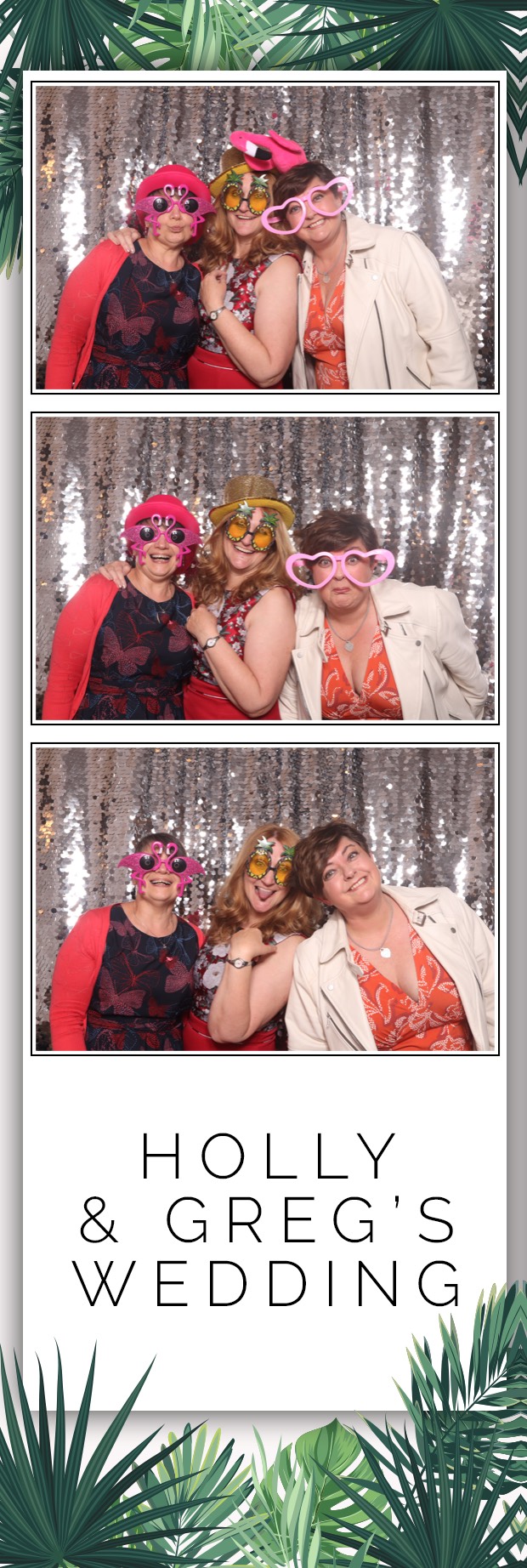 Holly & Greg | View more photos from the event at images.mobile-photo-booth.com/u/MobilePhotoBoothUK/Holly-Greg