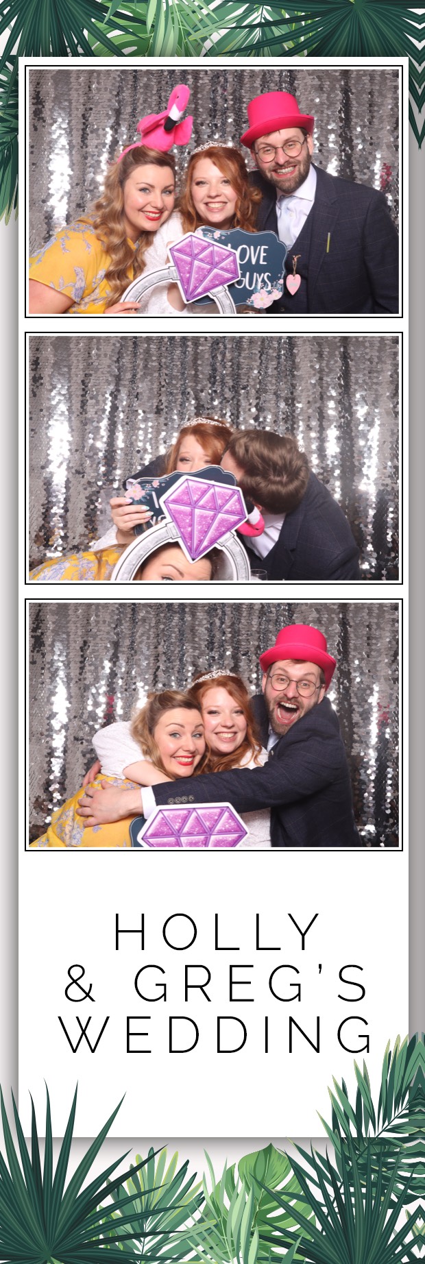 Holly & Greg | View more photos from the event at images.mobile-photo-booth.com/u/MobilePhotoBoothUK/Holly-Greg
