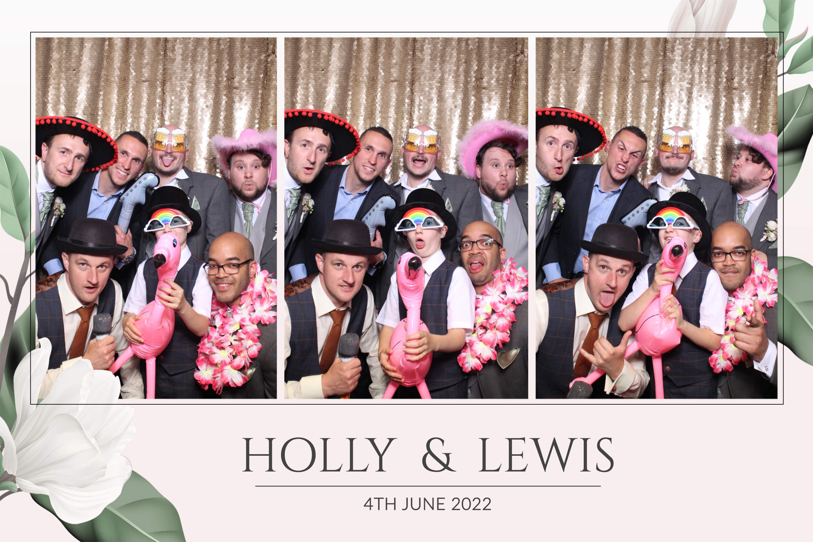 Holly & Lewis | View more photos from the event at images.mobile-photo-booth.com/u/MobilePhotoBoothUK/Holly-Lewis