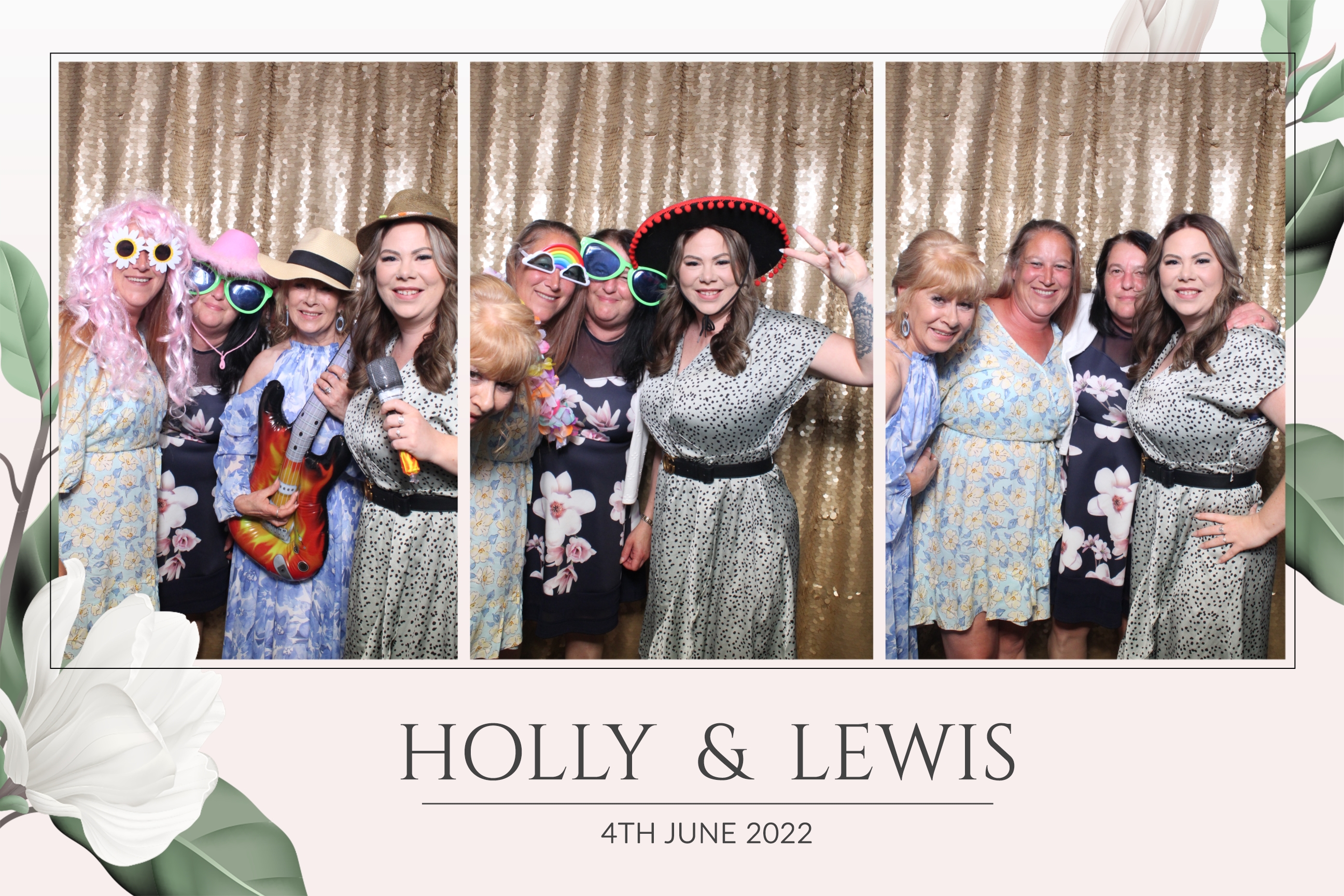 Holly & Lewis | View more photos from the event at images.mobile-photo-booth.com/u/MobilePhotoBoothUK/Holly-Lewis