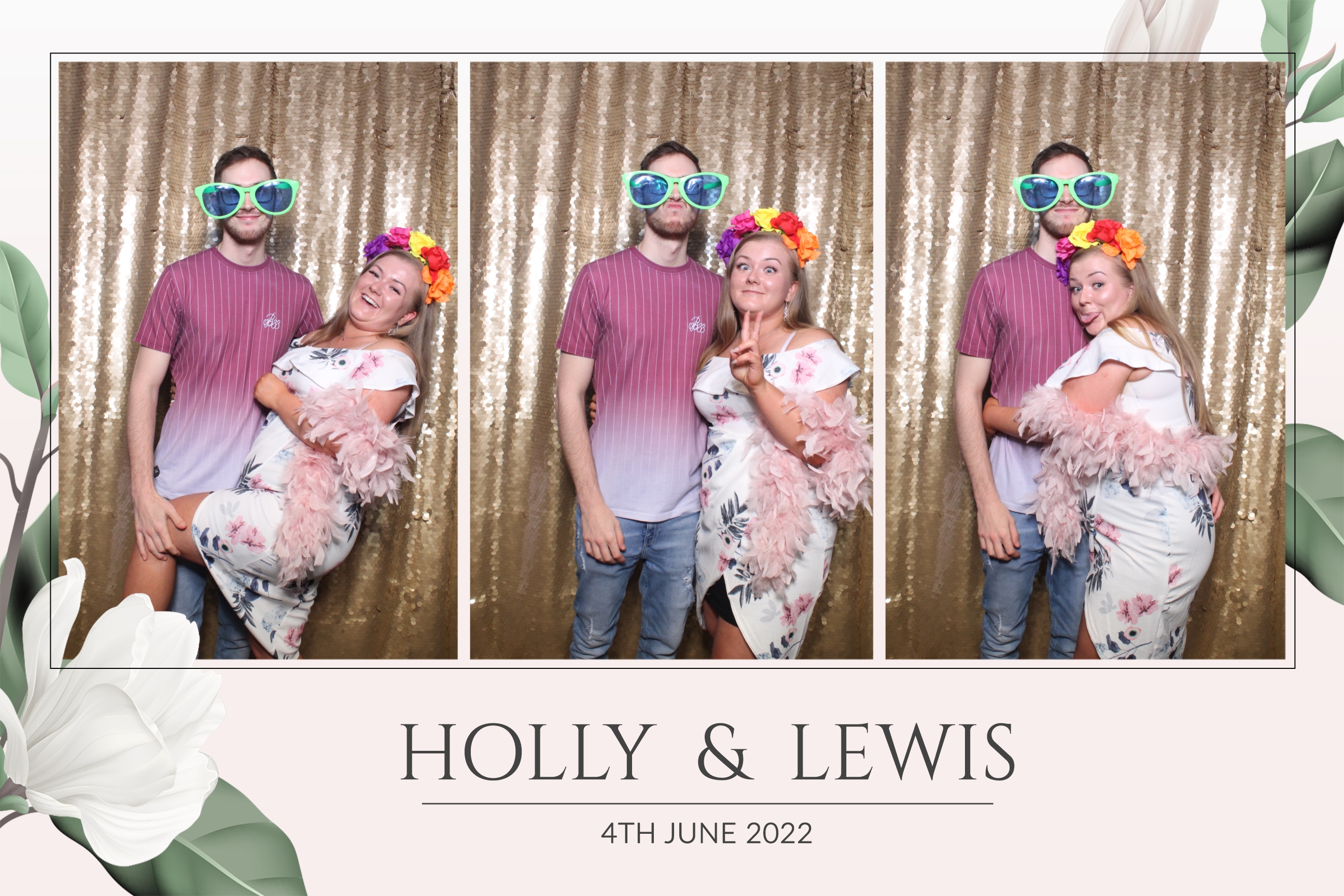 Holly & Lewis | View more photos from the event at images.mobile-photo-booth.com/u/MobilePhotoBoothUK/Holly-Lewis