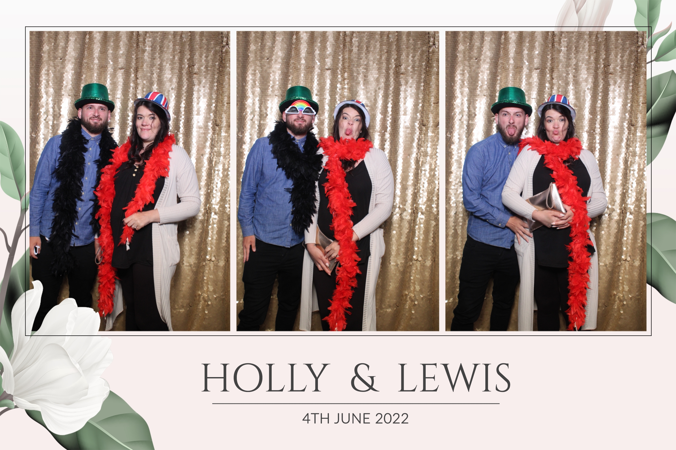 Holly & Lewis | View more photos from the event at images.mobile-photo-booth.com/u/MobilePhotoBoothUK/Holly-Lewis