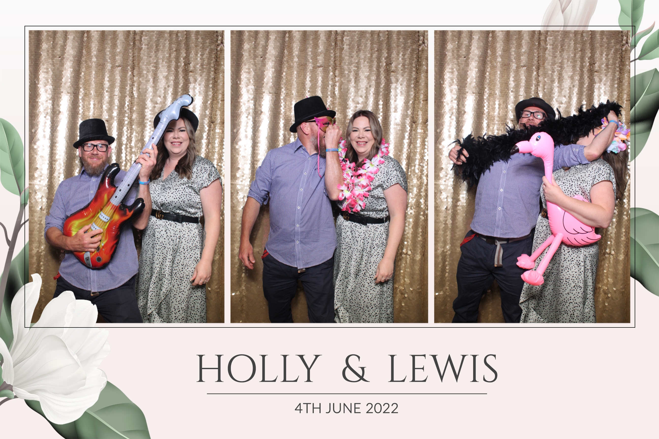 Holly & Lewis | View more photos from the event at images.mobile-photo-booth.com/u/MobilePhotoBoothUK/Holly-Lewis