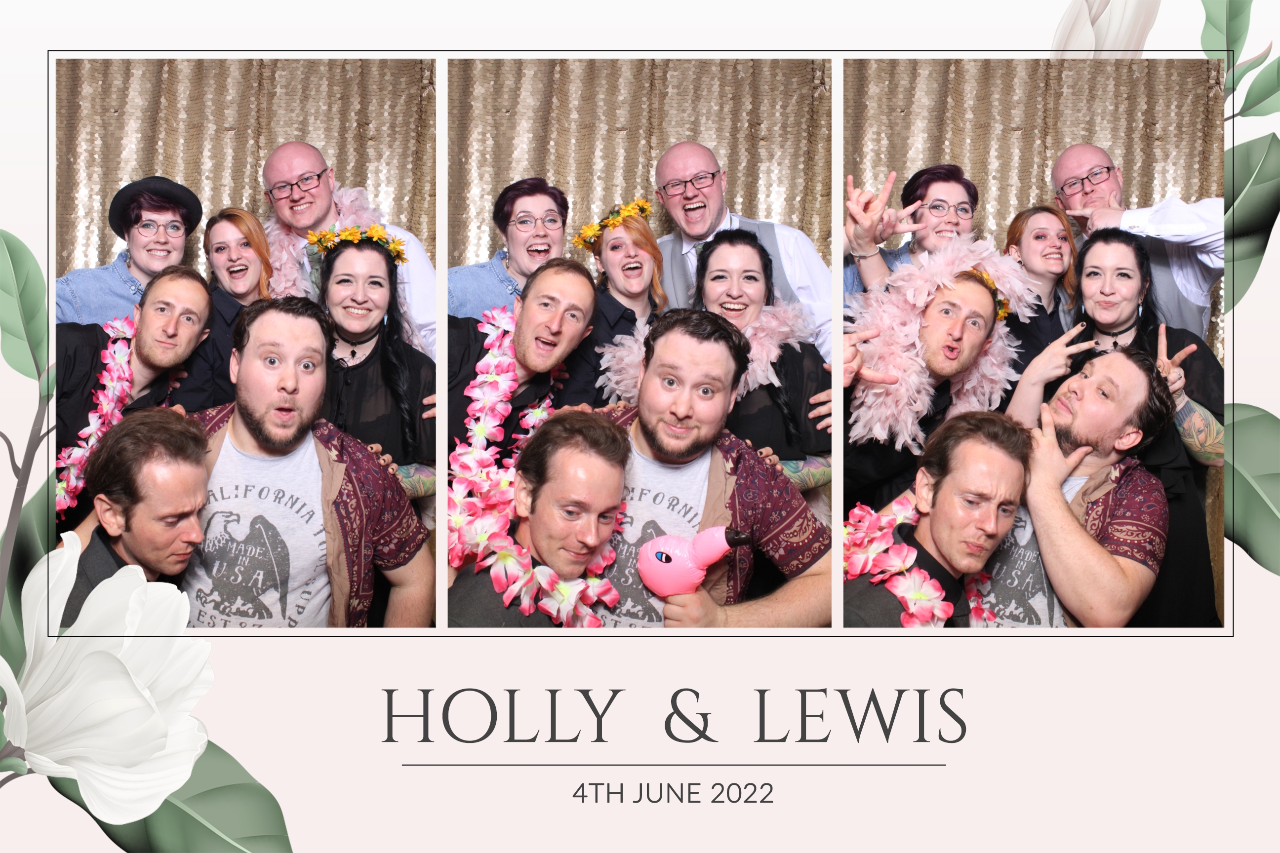 Holly & Lewis | View more photos from the event at images.mobile-photo-booth.com/u/MobilePhotoBoothUK/Holly-Lewis