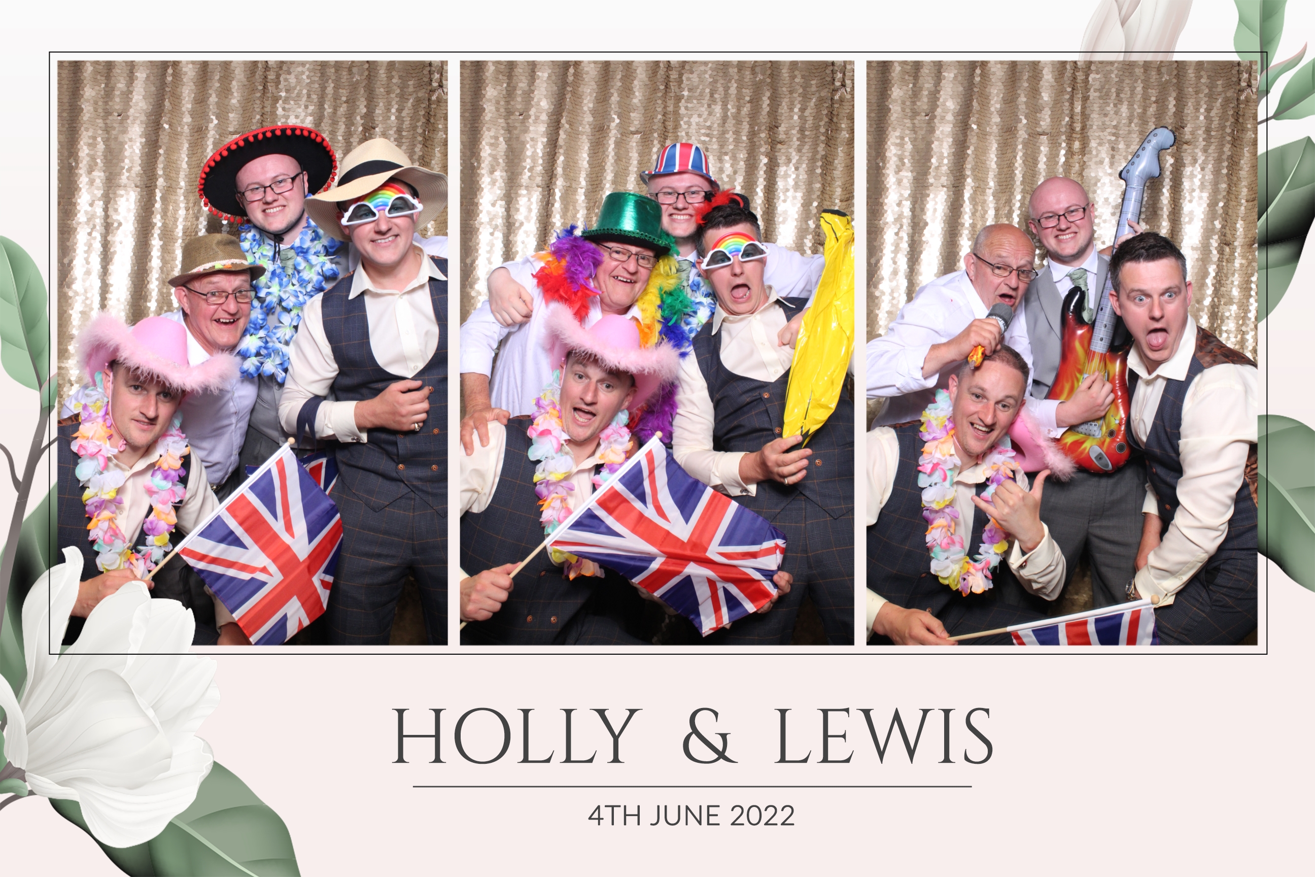 Holly & Lewis | View more photos from the event at images.mobile-photo-booth.com/u/MobilePhotoBoothUK/Holly-Lewis