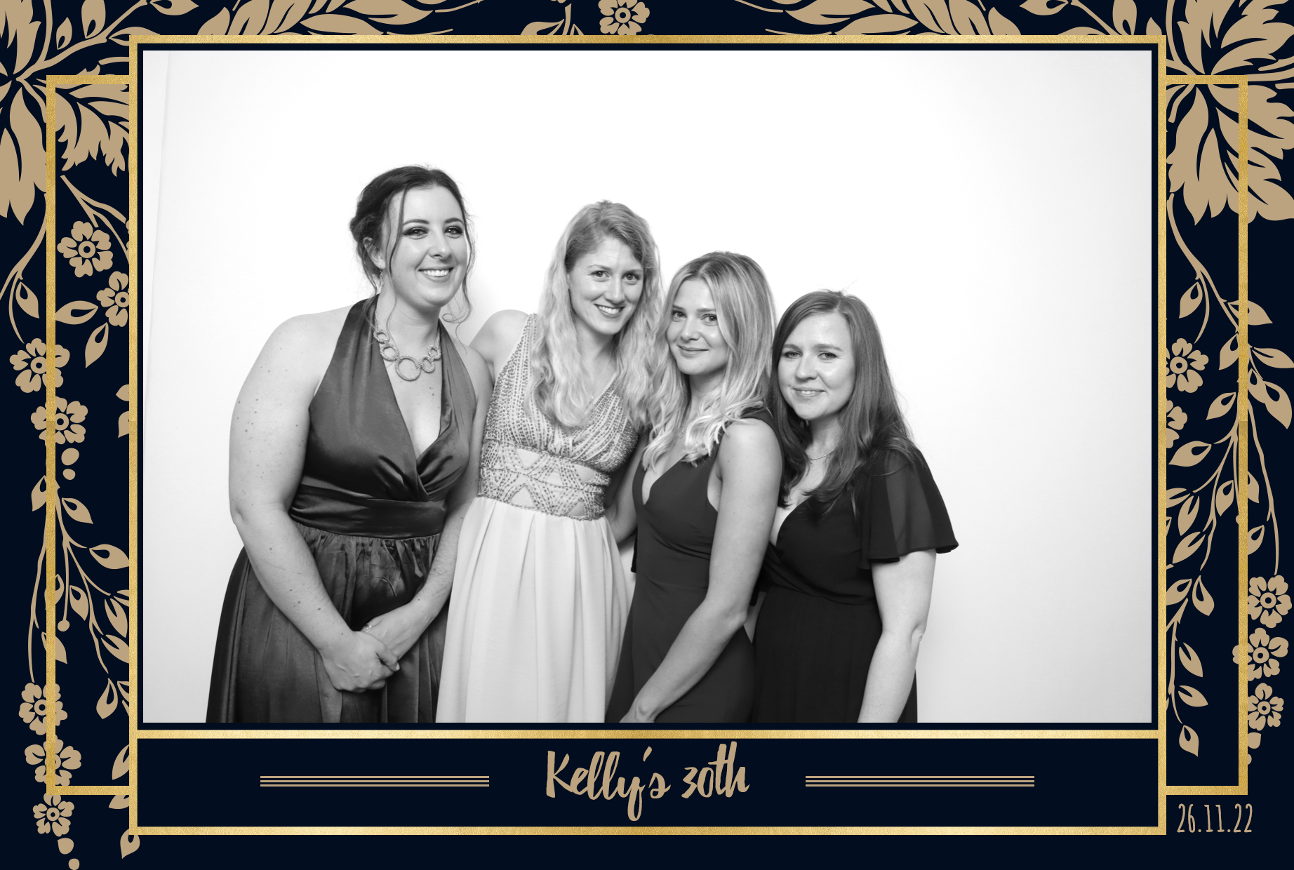 Kelly's 30th | View more photos from the event at images.mobile-photo-booth.com/u/MobilePhotoBoothUK/Kellys-30th