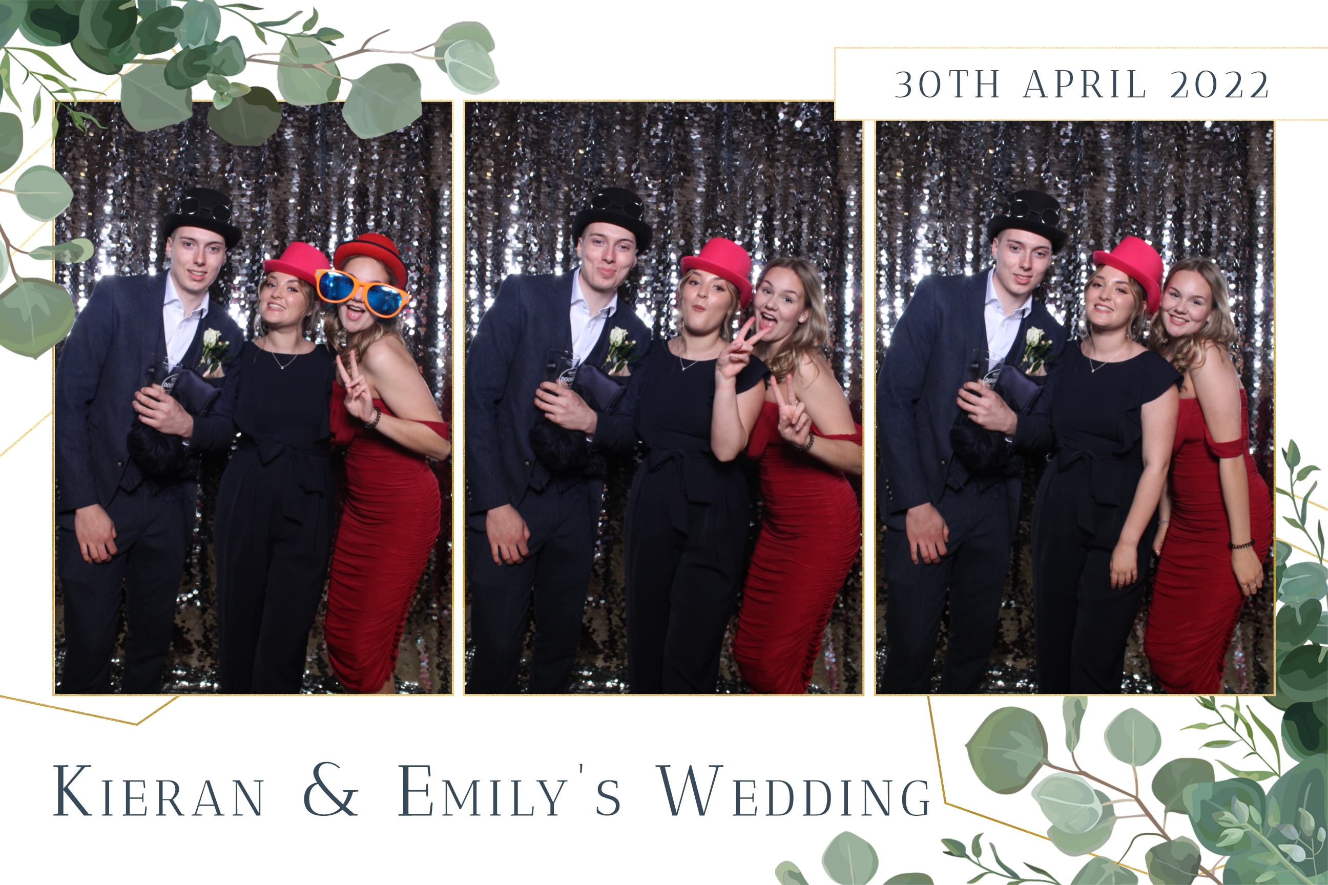 Kieran & Emily | View more photos from the event at images.mobile-photo-booth.com/u/MobilePhotoBoothUK/Kieran-Emily