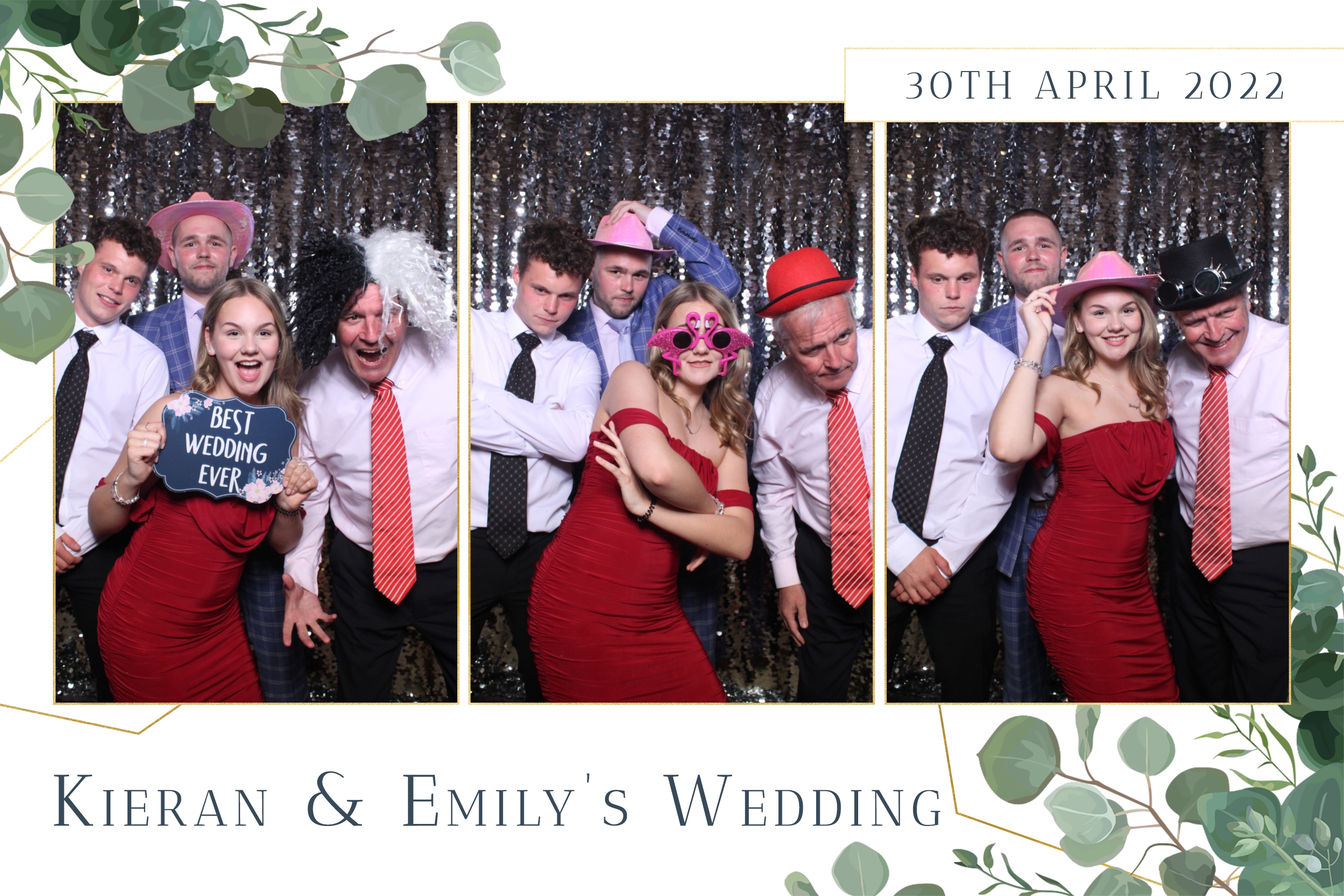 Kieran & Emily | View more photos from the event at images.mobile-photo-booth.com/u/MobilePhotoBoothUK/Kieran-Emily