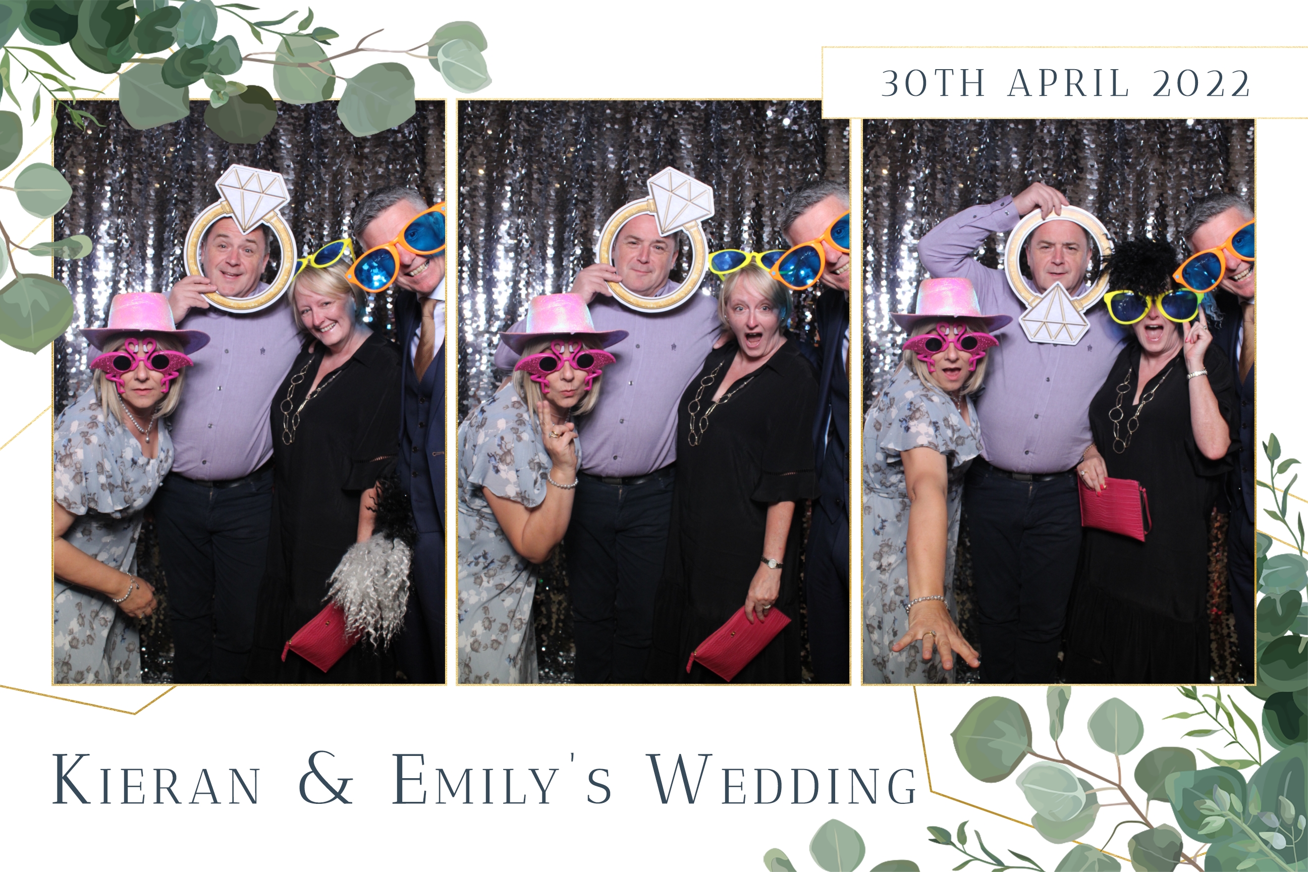 Kieran & Emily | View more photos from the event at images.mobile-photo-booth.com/u/MobilePhotoBoothUK/Kieran-Emily