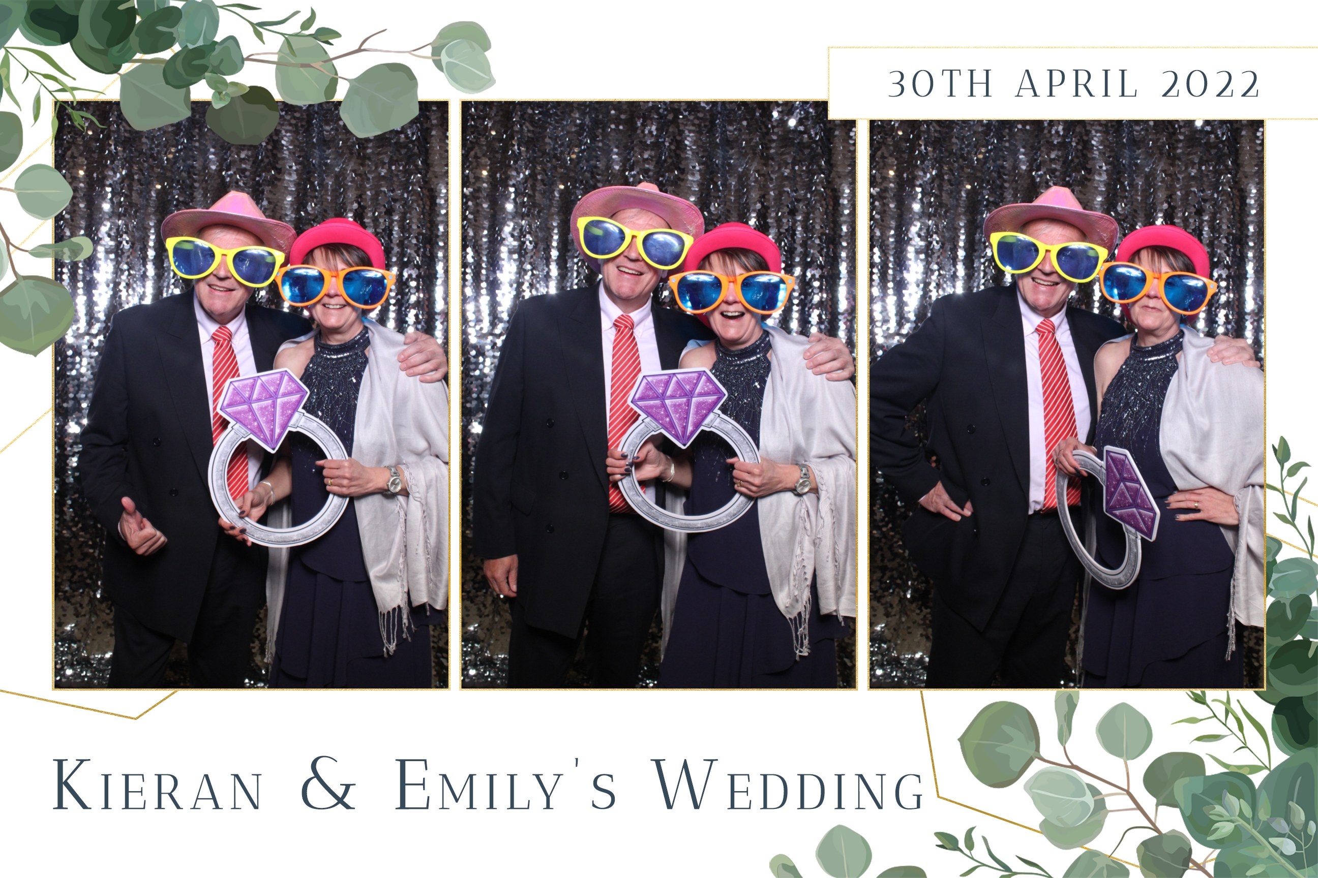 Kieran & Emily | View more photos from the event at images.mobile-photo-booth.com/u/MobilePhotoBoothUK/Kieran-Emily