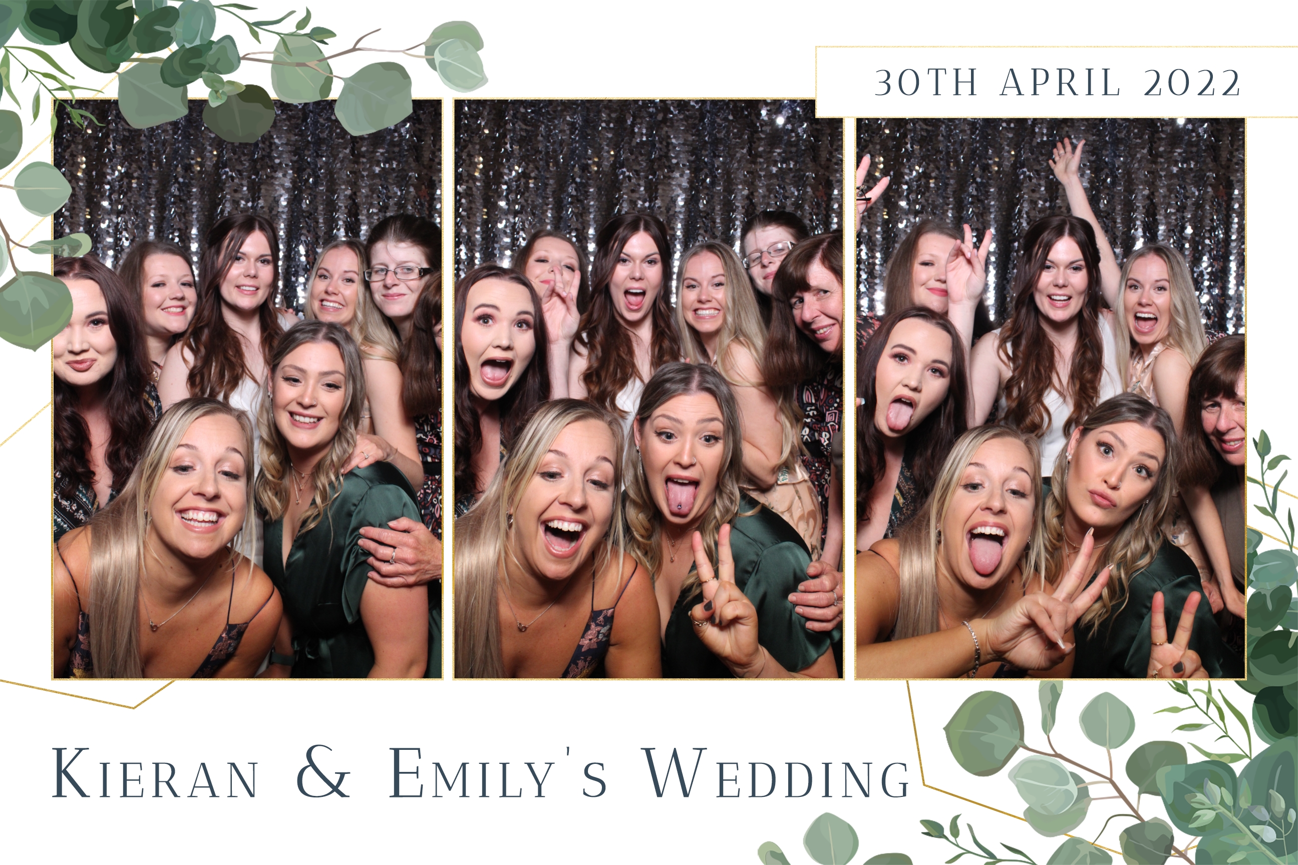 Kieran & Emily | View more photos from the event at images.mobile-photo-booth.com/u/MobilePhotoBoothUK/Kieran-Emily