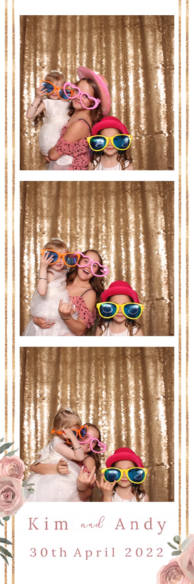 Kim & Andy | View more photos from the event at images.mobile-photo-booth.com/u/MobilePhotoBoothUK/Kim-Andy
