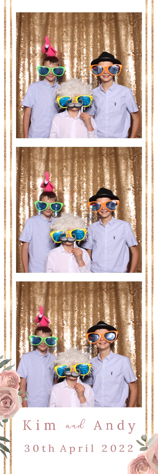 Kim & Andy | View more photos from the event at images.mobile-photo-booth.com/u/MobilePhotoBoothUK/Kim-Andy