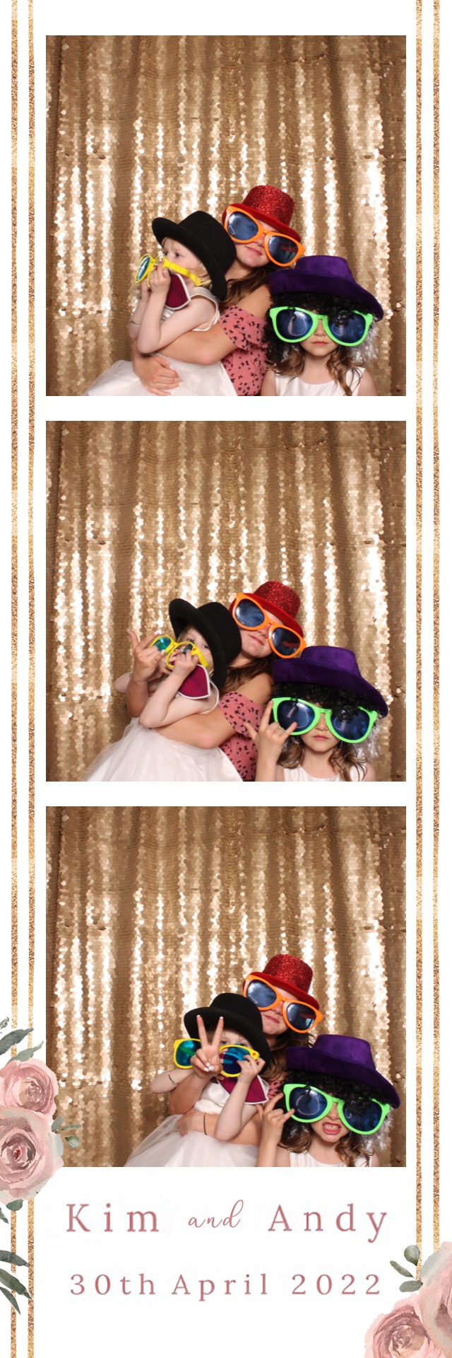 Kim & Andy | View more photos from the event at images.mobile-photo-booth.com/u/MobilePhotoBoothUK/Kim-Andy