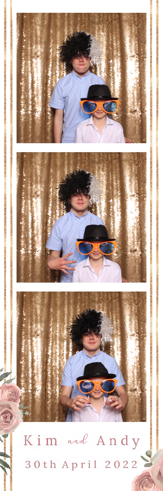 Kim & Andy | View more photos from the event at images.mobile-photo-booth.com/u/MobilePhotoBoothUK/Kim-Andy