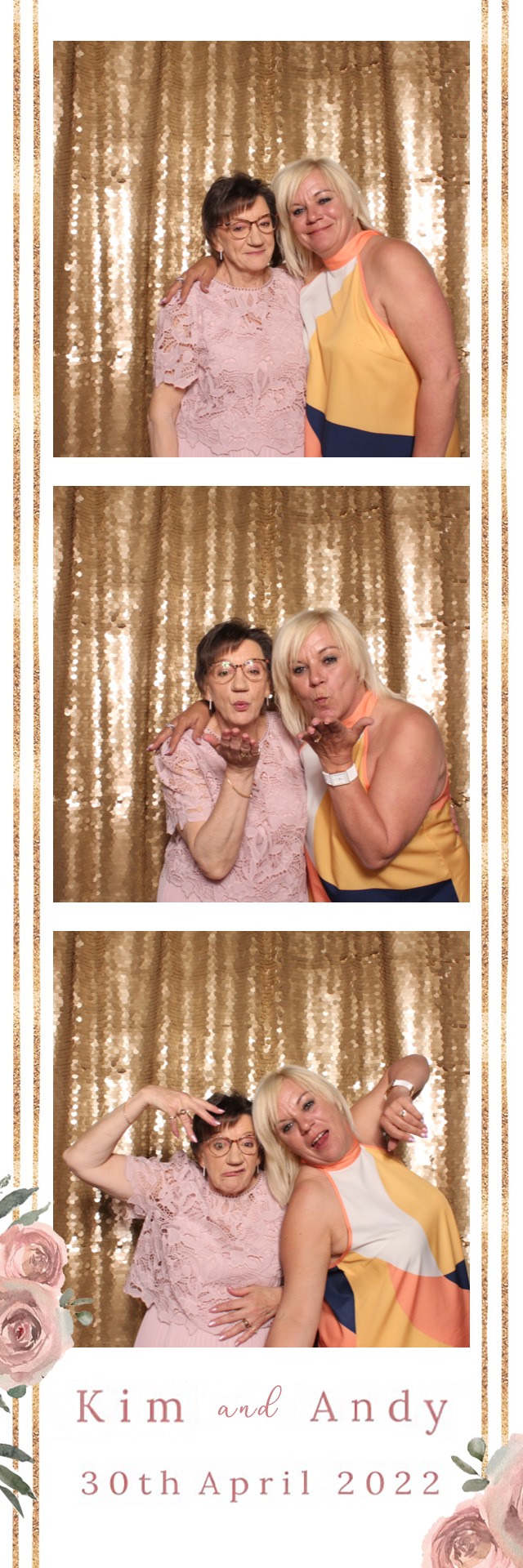 Kim & Andy | View more photos from the event at images.mobile-photo-booth.com/u/MobilePhotoBoothUK/Kim-Andy