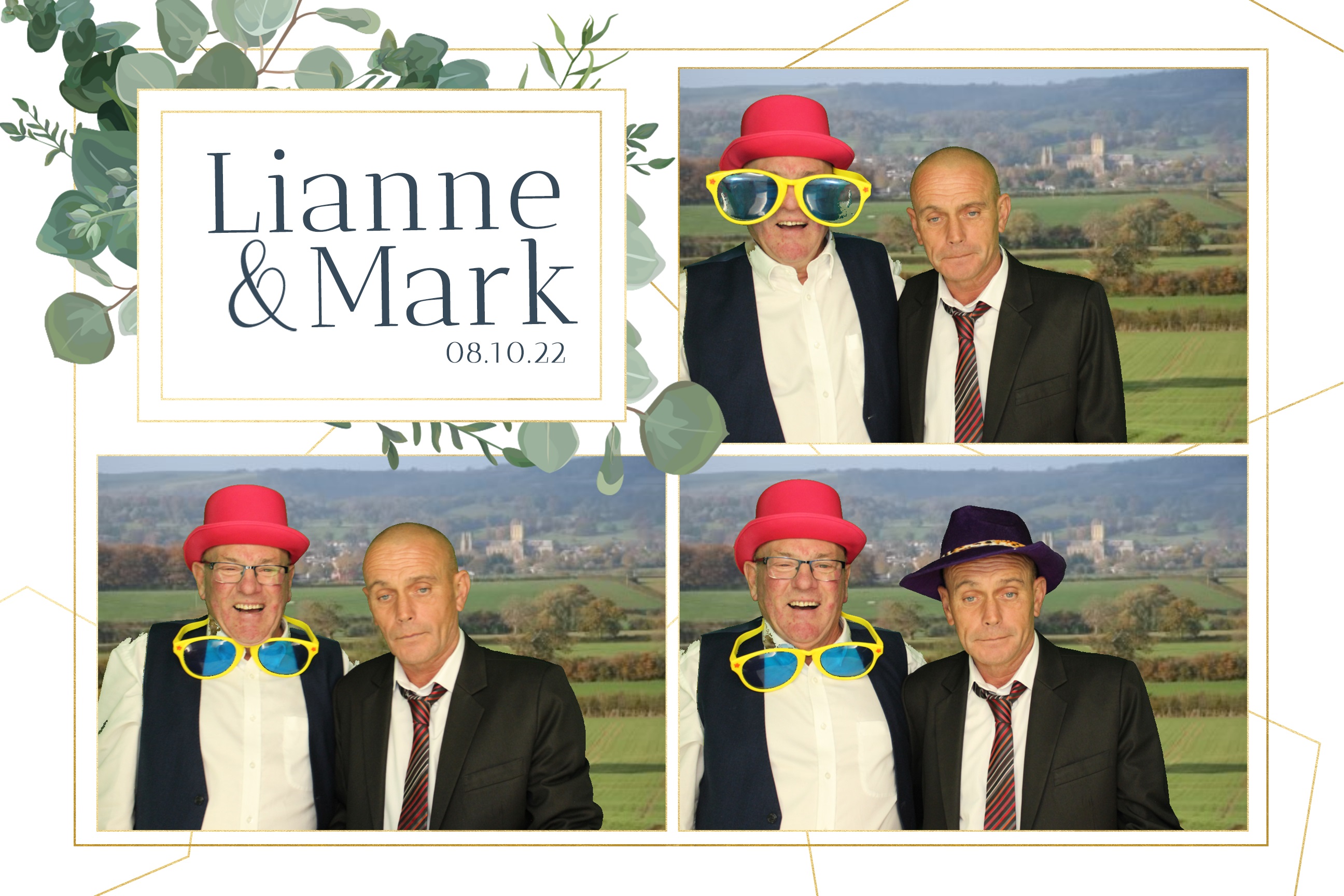 Lianne & Mark | View more photos from the event at images.mobile-photo-booth.com/u/MobilePhotoBoothUK/Lianne-Mark
