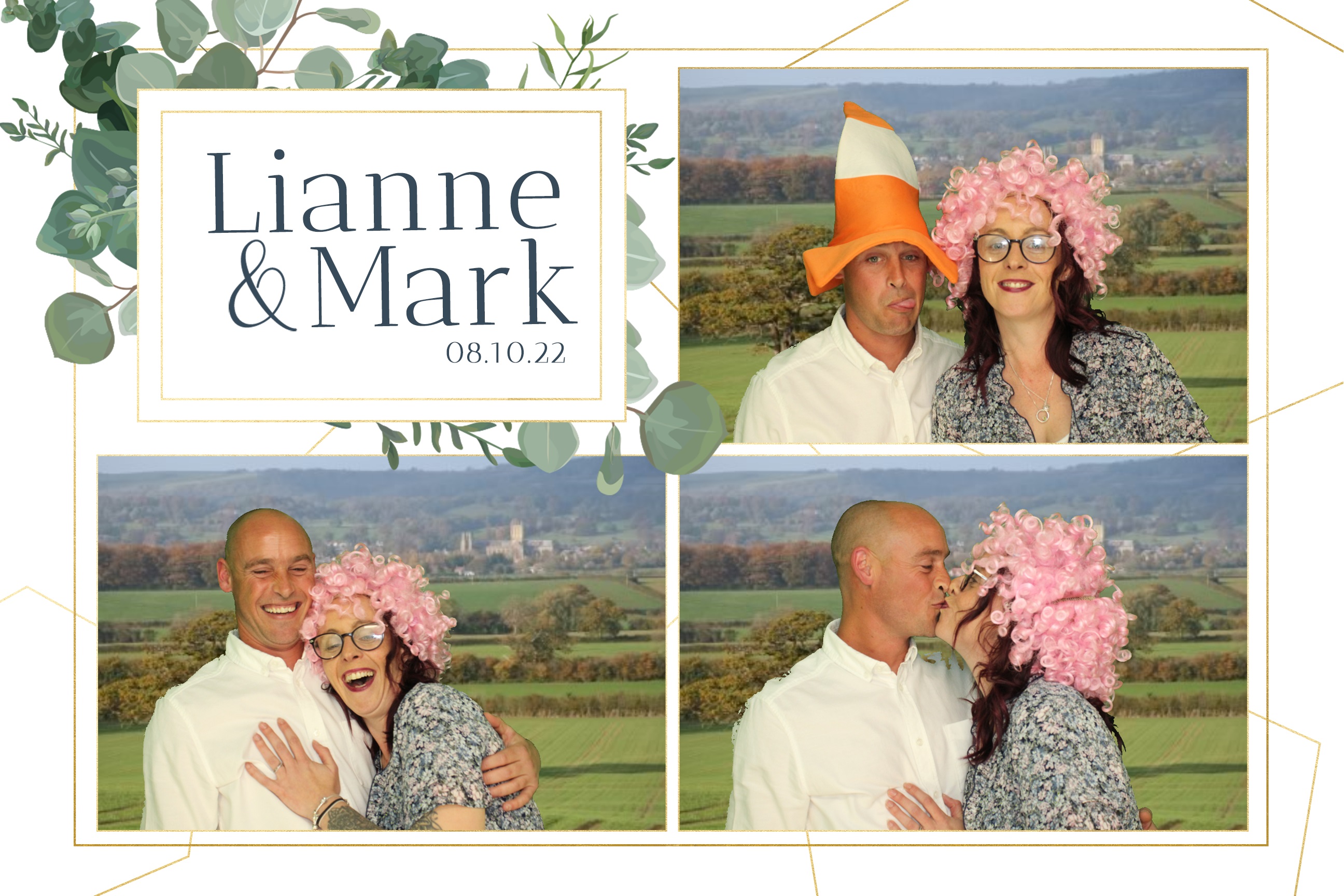 Lianne & Mark | View more photos from the event at images.mobile-photo-booth.com/u/MobilePhotoBoothUK/Lianne-Mark