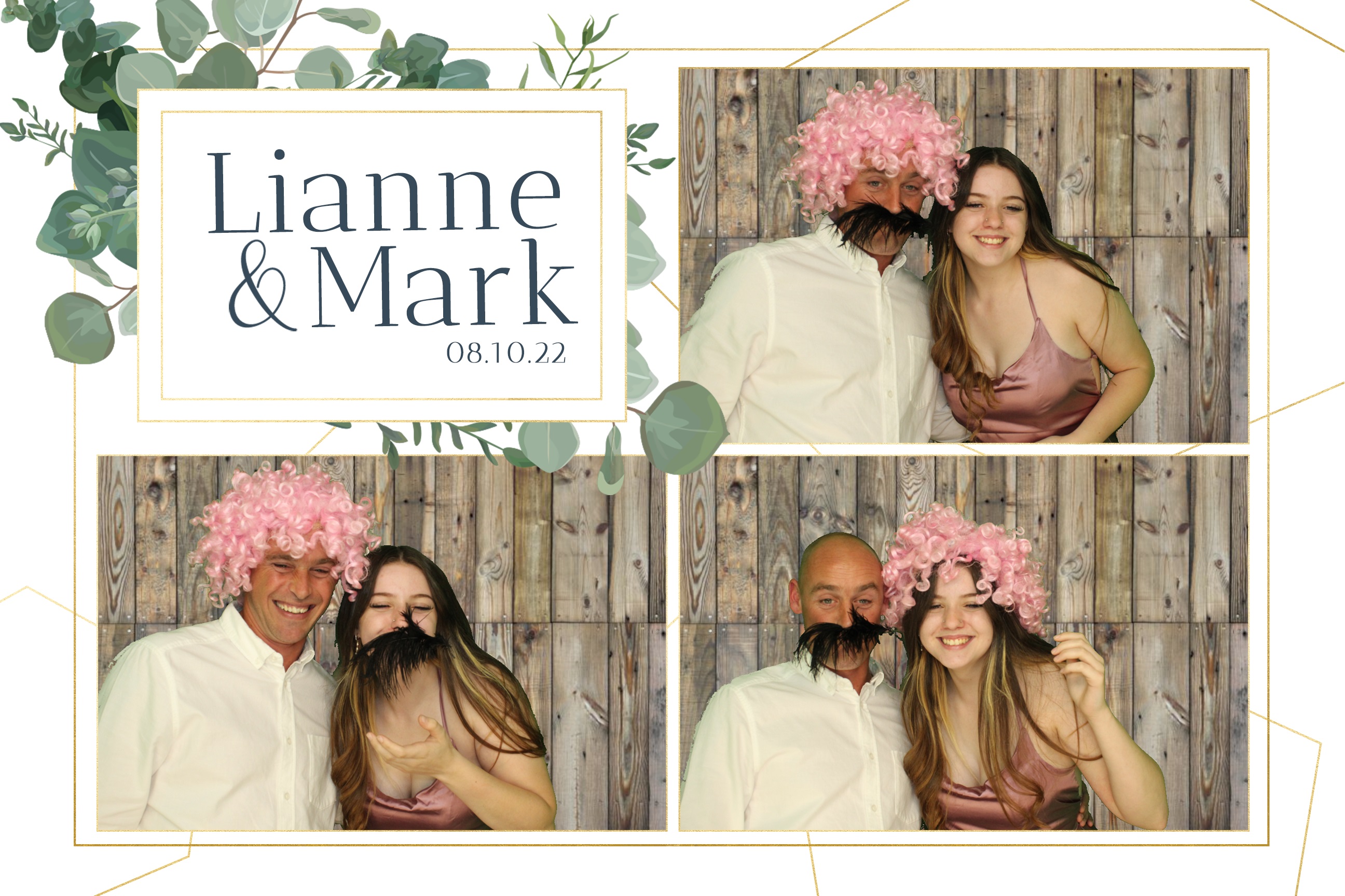 Lianne & Mark | View more photos from the event at images.mobile-photo-booth.com/u/MobilePhotoBoothUK/Lianne-Mark