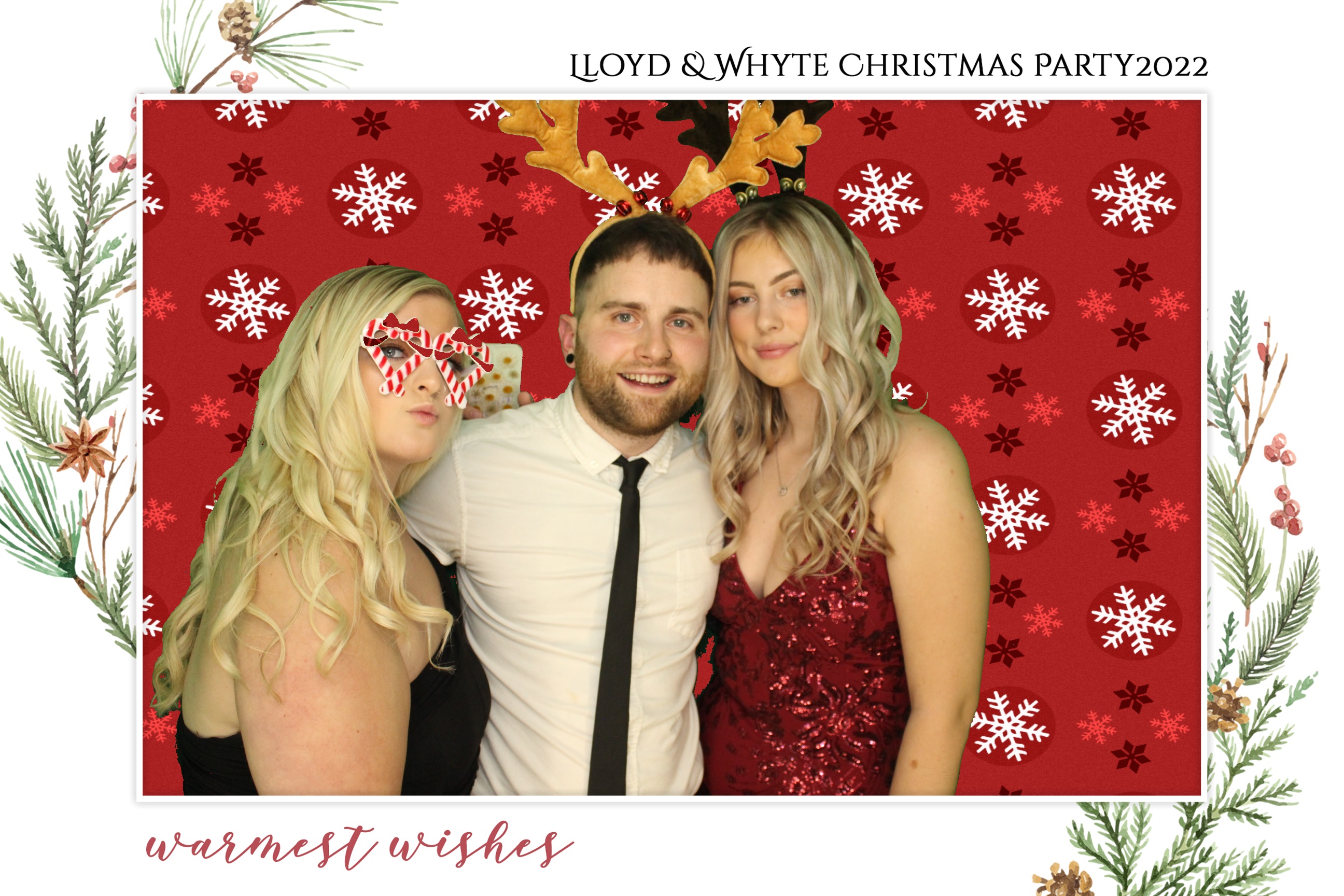 Lloyd & Whyte Christmas Party | View more photos from the event at images.mobile-photo-booth.com/u/MobilePhotoBoothUK/Lloyd-Whyte-Christmas-Party